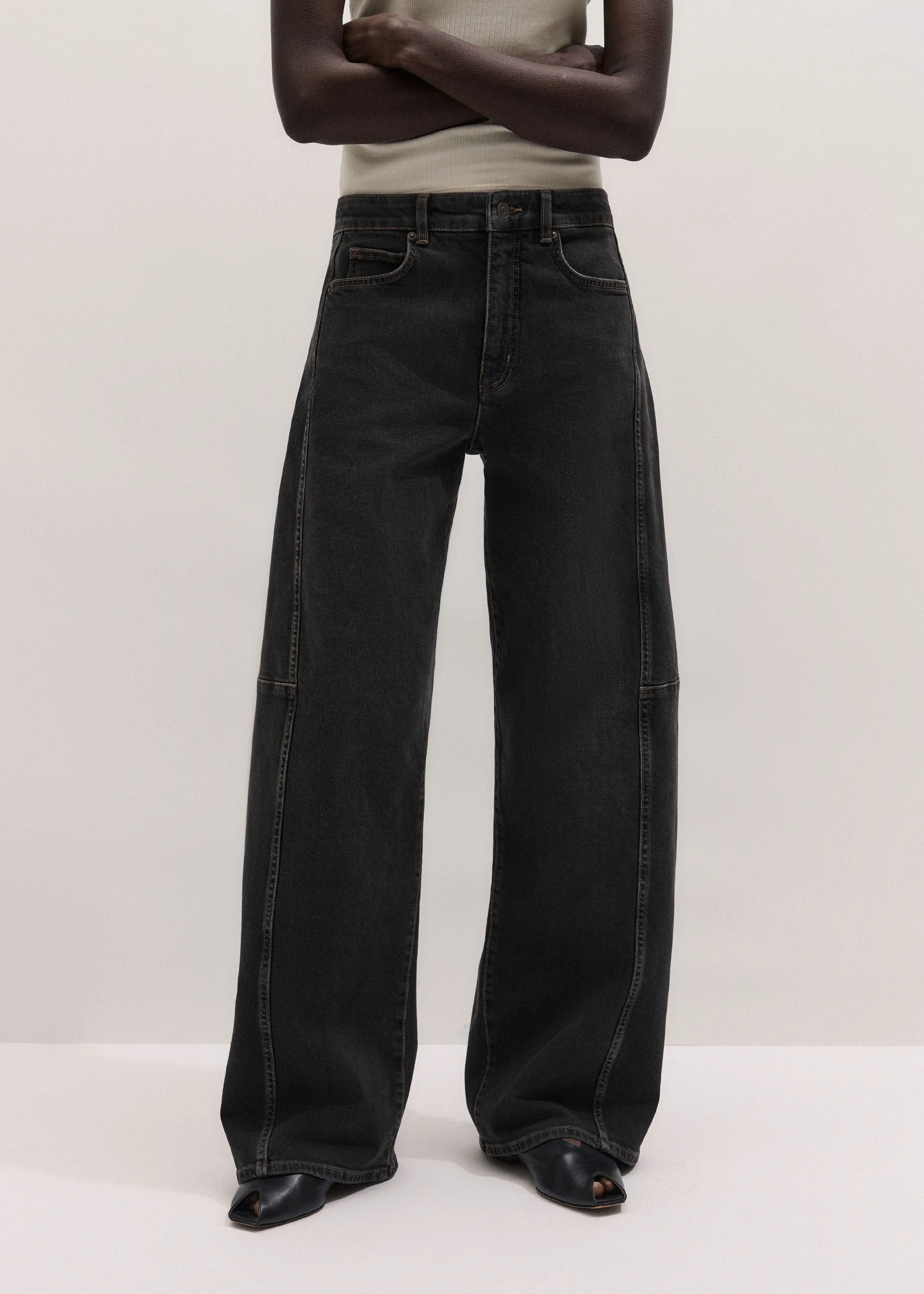 Exaggerated Tapered Jean - 1
