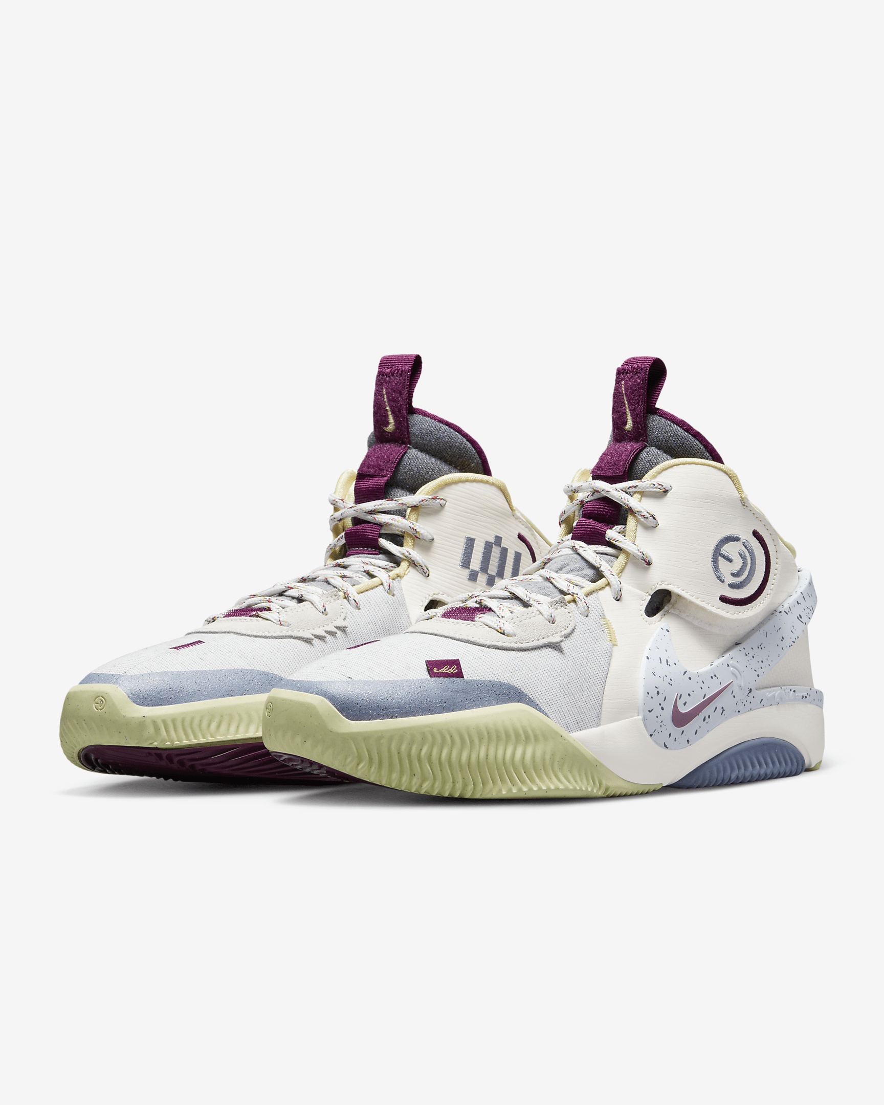 Nike Men's Air Deldon "Deldon Designs" Basketball Shoes - 5
