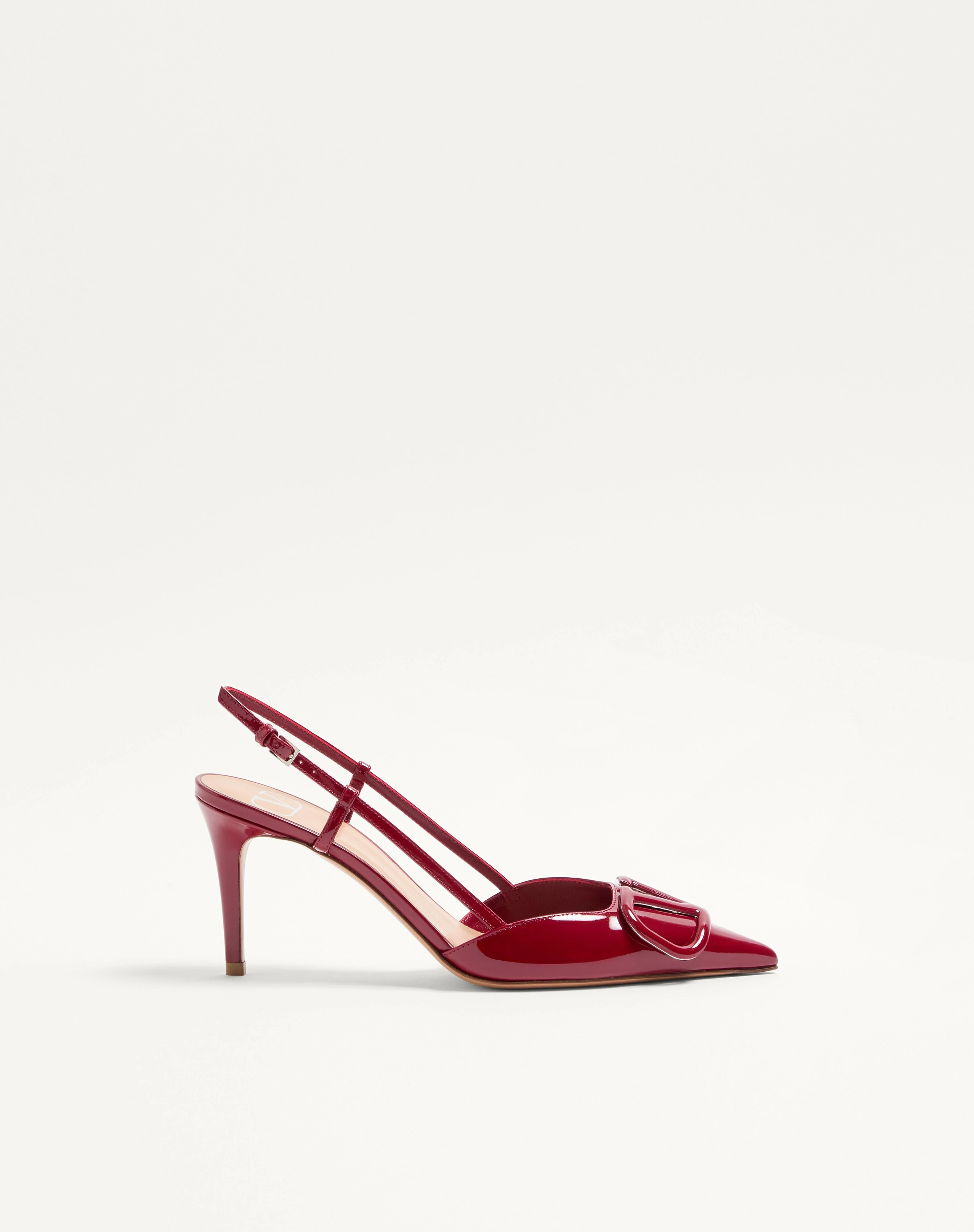 VLOGO SIGNATURE PATENT LEATHER SLINGBACK PUMP 80MM - 1