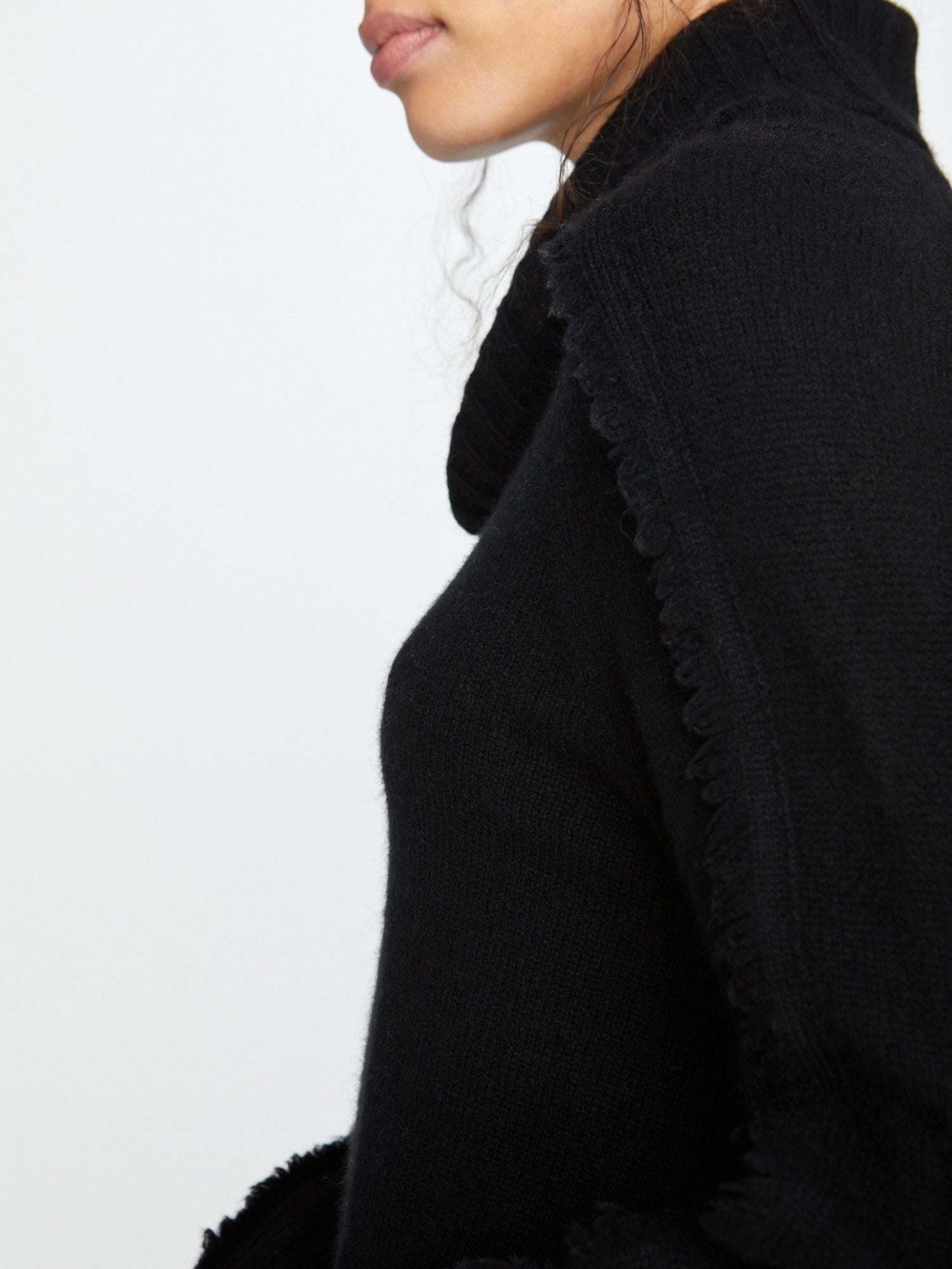 The Jolie Fringe Layered Looker - 8