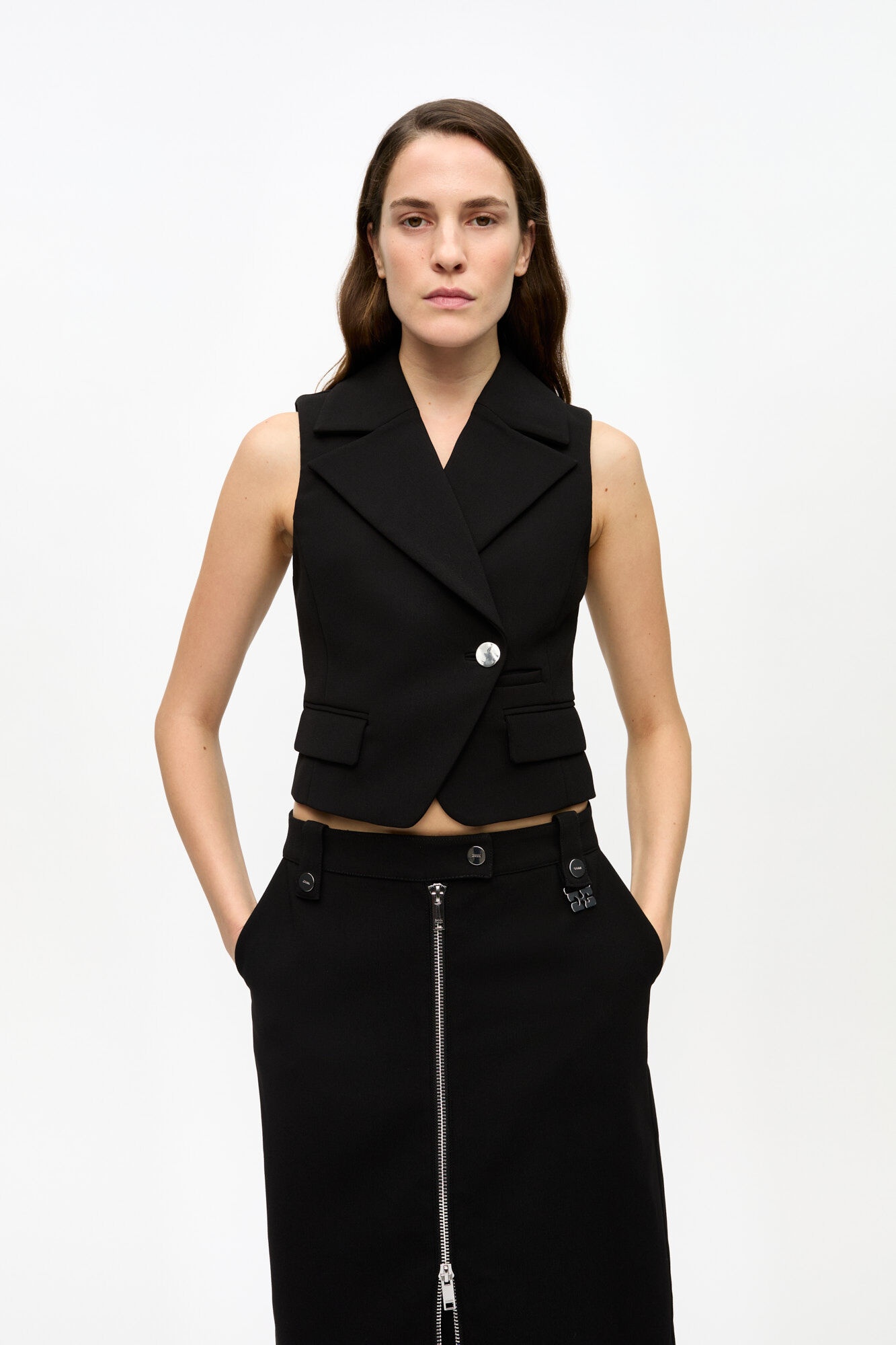 BLACK BONDED CREPE VEST - 2