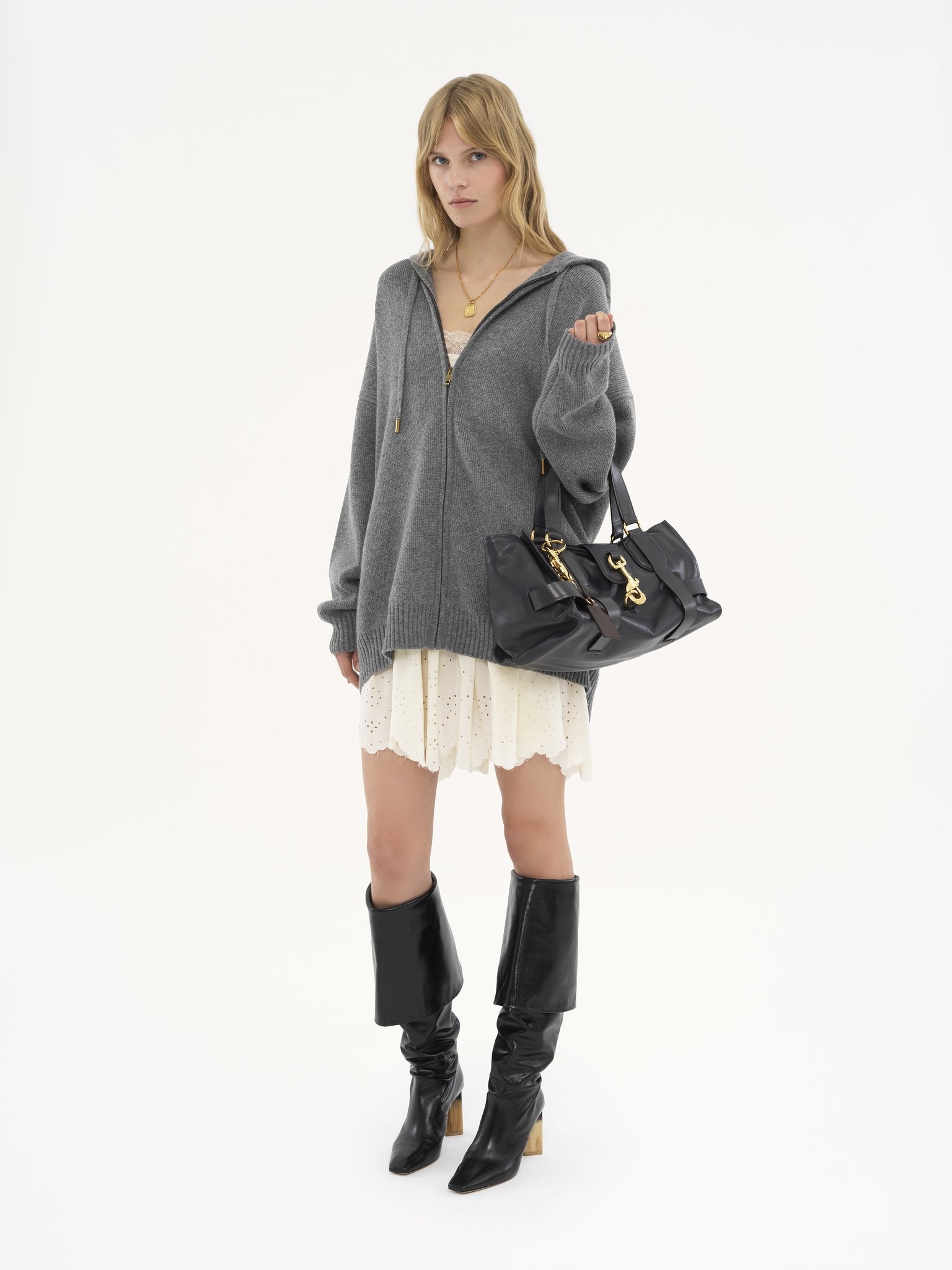 【Anyone more】Chloe overfit padded jumper Chloé OVERSIZED ZIPPED HOODIE IN WOOL & CASHMERE KNIT