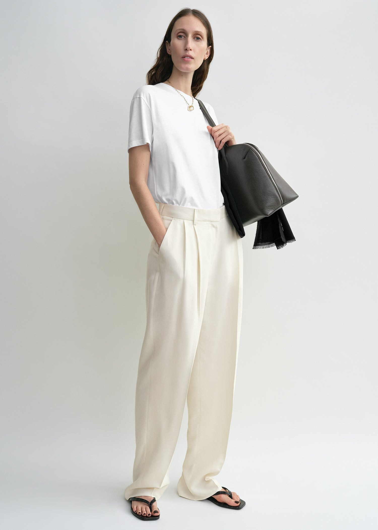 Double-pleat fluid trousers ecru - 2