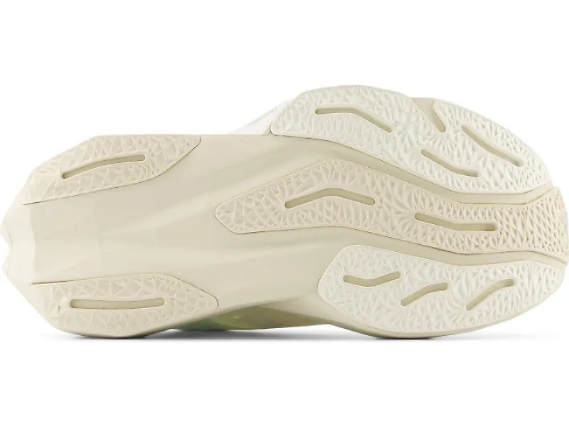 New Balance FuelCell Rebel v4 - 4
