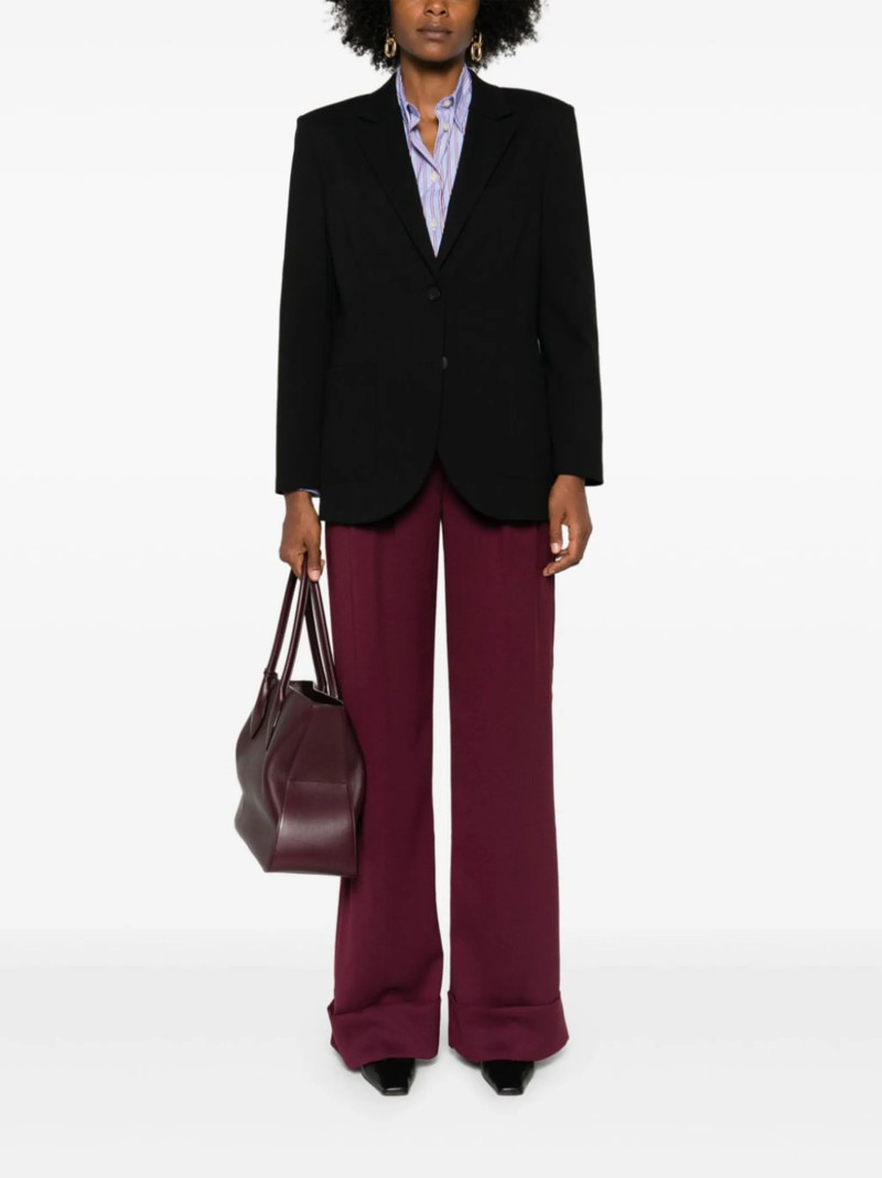 Harris Wharf London Travel blazer outlook