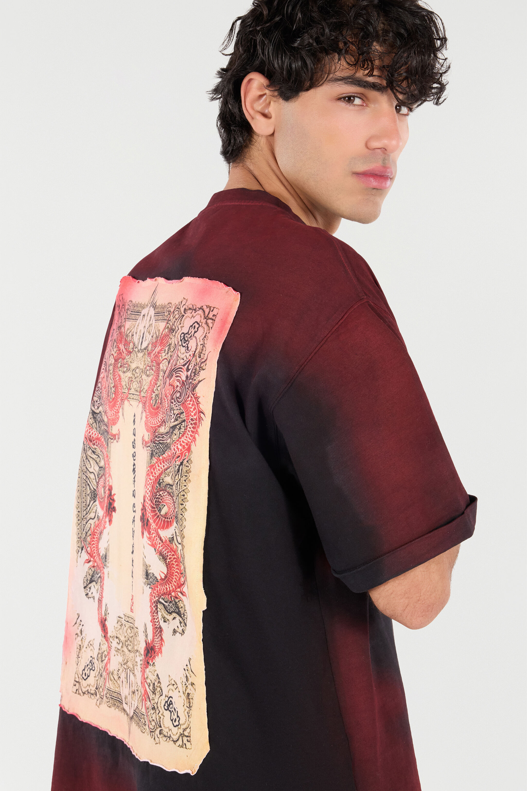 Mottled Effect T-Shirt With Dragons And Logo - 7