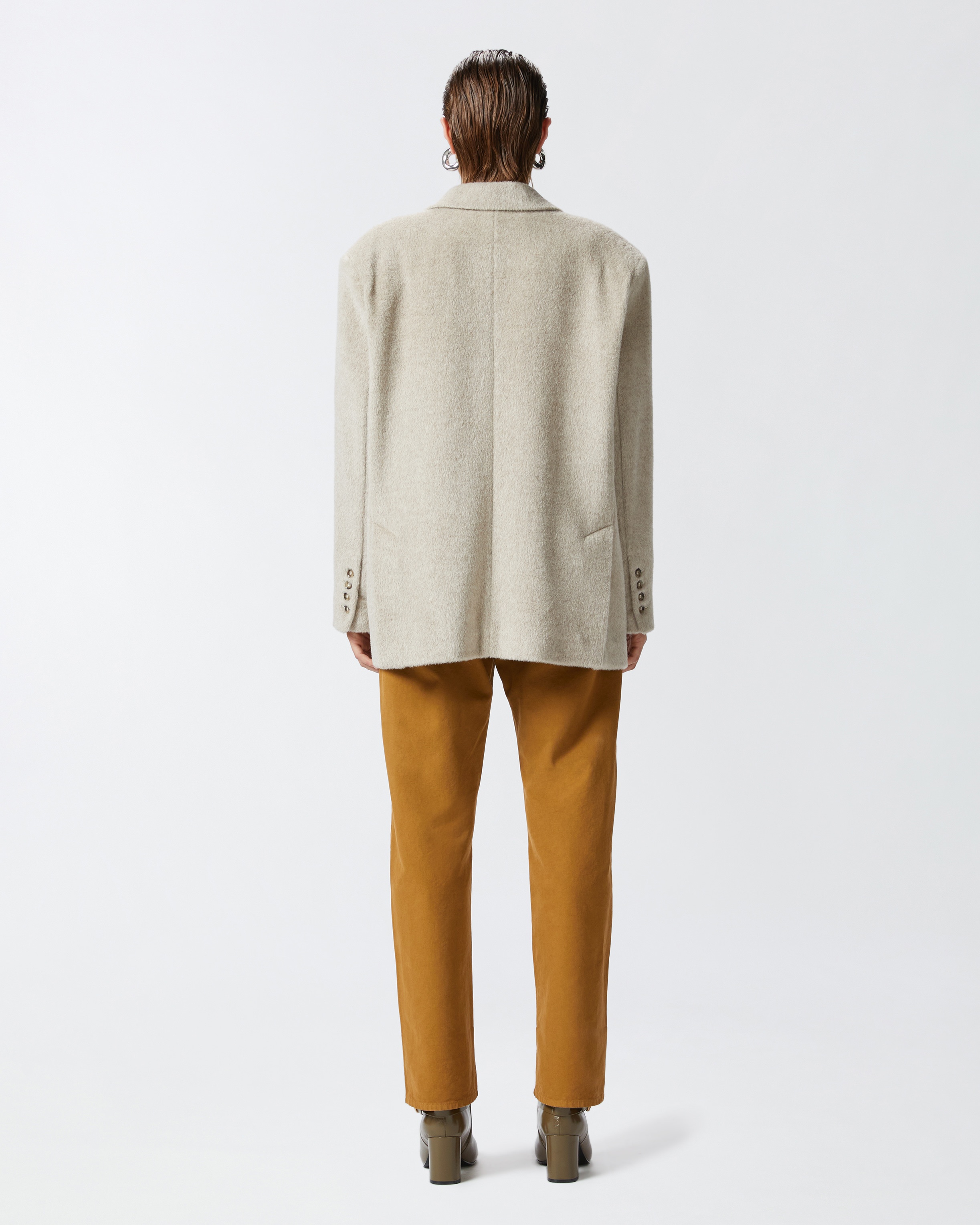 SHORT SINGLE-BREASTED COAT IN BEAVER - 4
