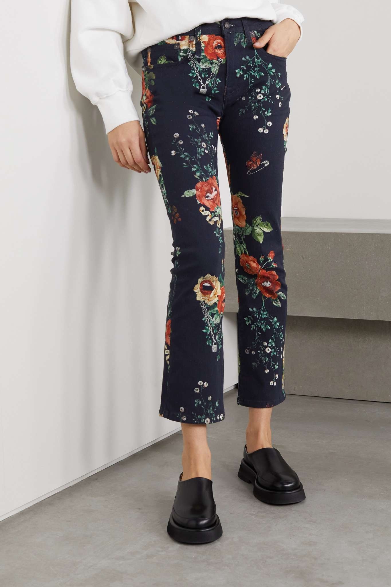 Kick Fit floral-print mid-rise flared jeans - 3