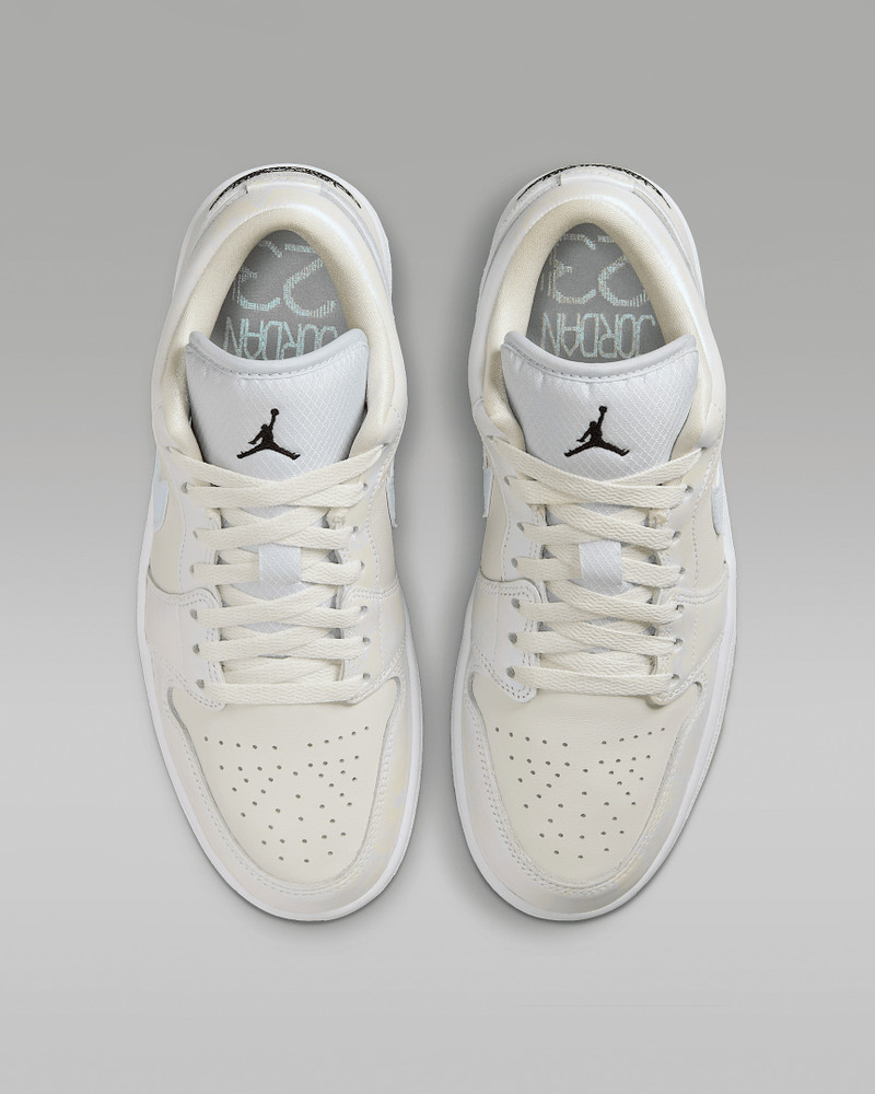 Air Jordan 1 Low SE "LNY" Women's Shoes 4