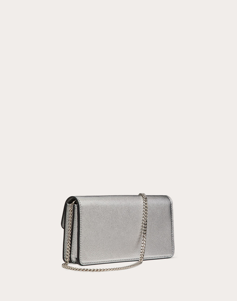 VLOGO SIGNATURE GRAINY METALLIC CALFSKIN WALLET WITH CHAIN 3