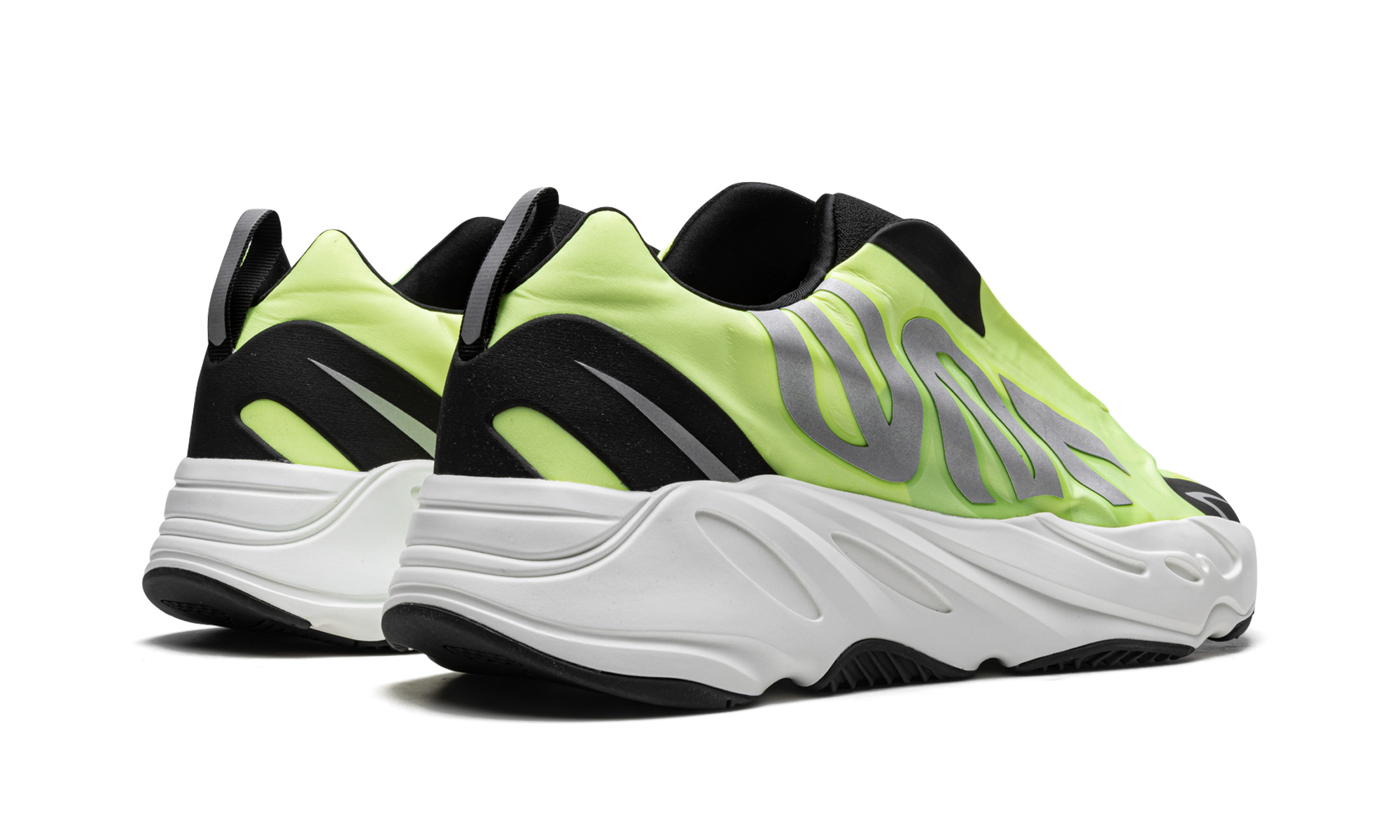 Yeezy Boost 700 MNVN Laceless - 3