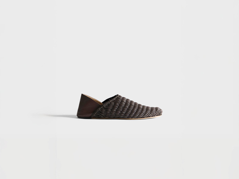 JW Anderson MENS SLIPPER MULES IN CHOCOLATE BROWN WOVEN LEATHER outlook