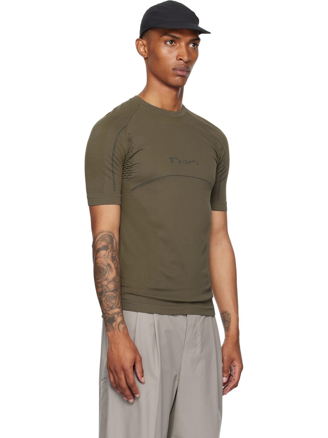 Green Seamless T-shirt - 2