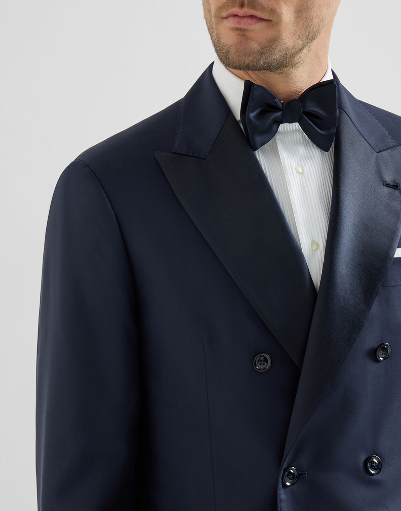Lightweight virgin wool and silk twill tuxedo with one-and-a-half breasted jacket and double-pleated 4