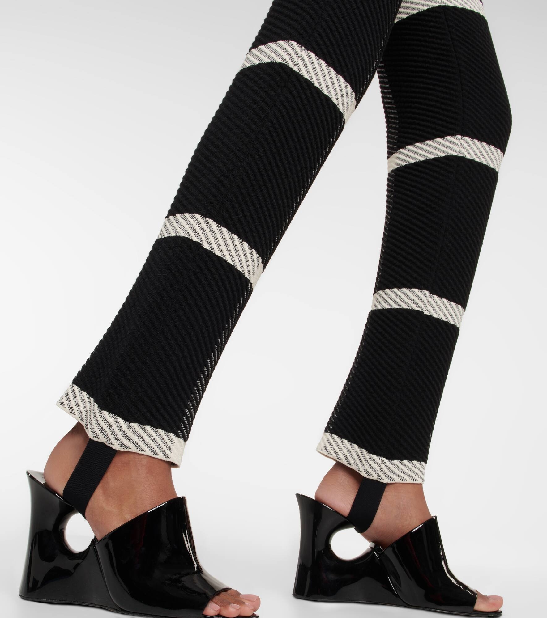 Checked wool-blend stirrup leggings - 5