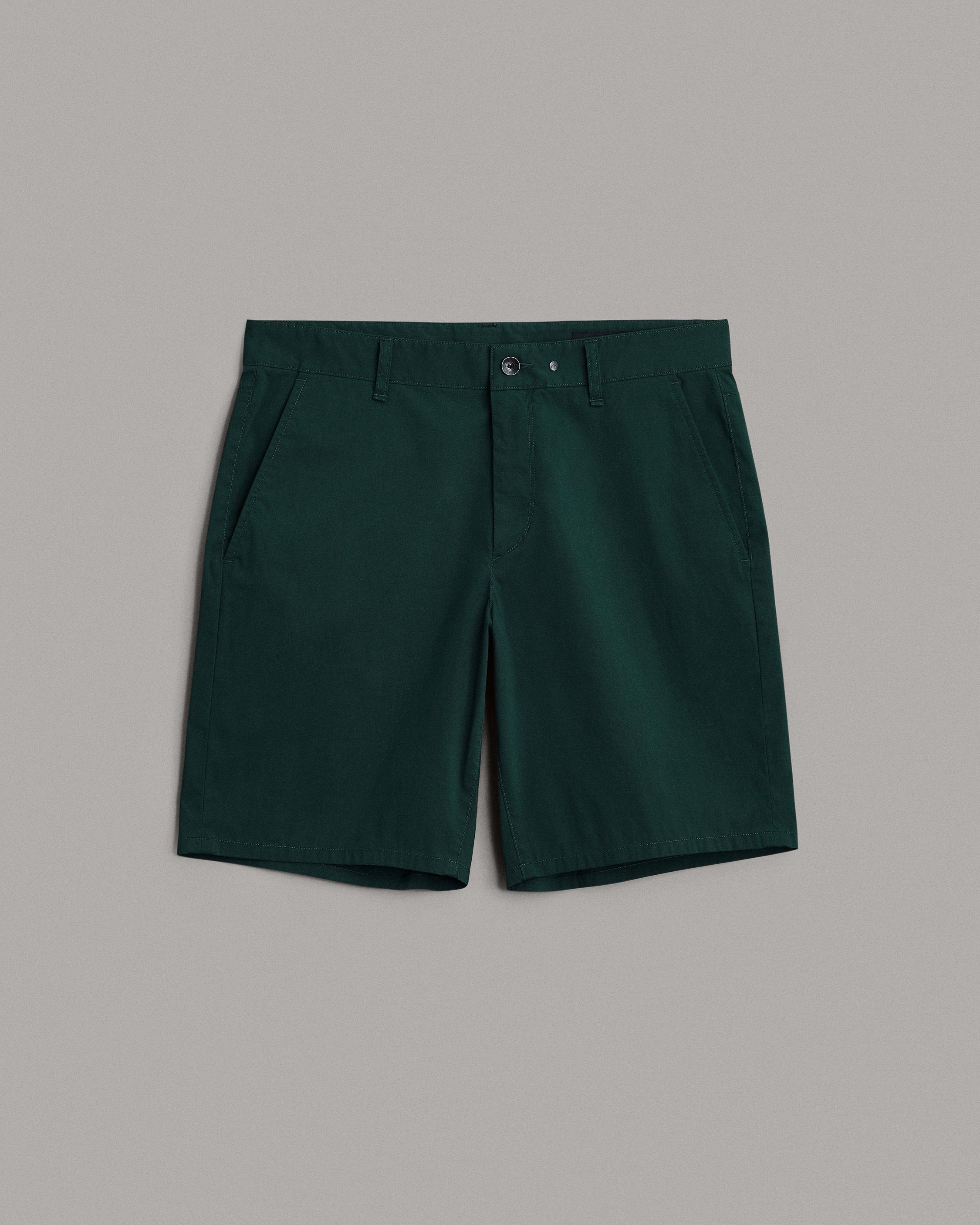Perry Paperweight Chino Short
Relaxed Fit Short - 1