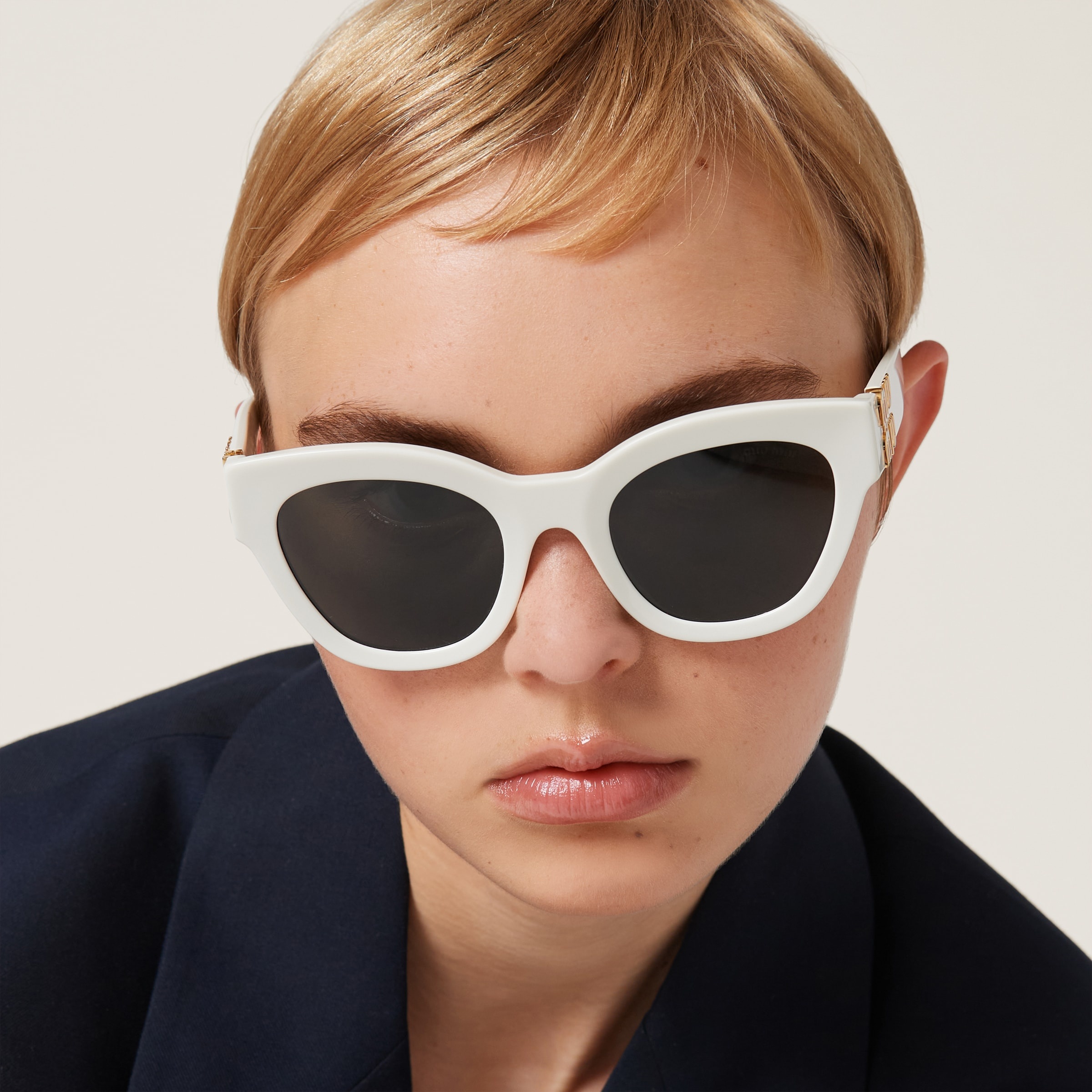 Miu Miu Miu Glimpse sunglasses | REVERSIBLE