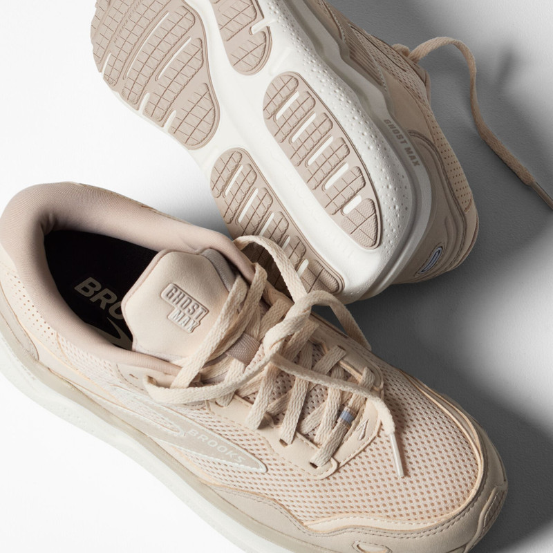 BROOKS Ghost Max SE outlook