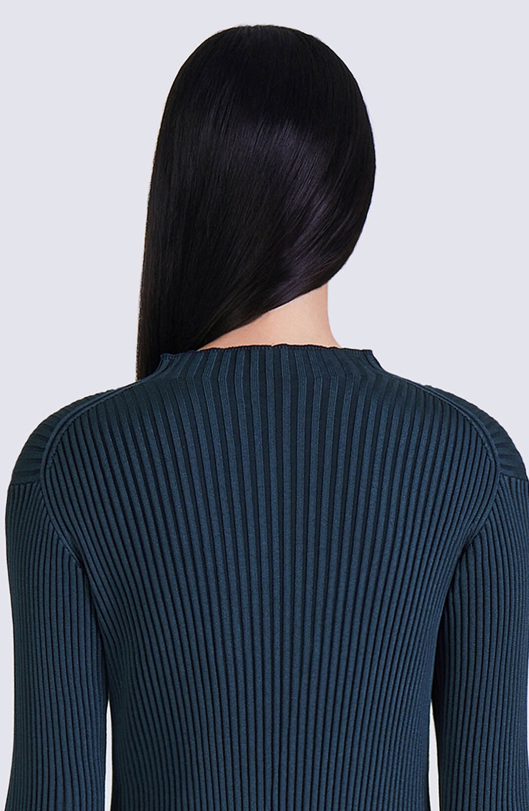 Ribbed fitted and flared dress. - 6