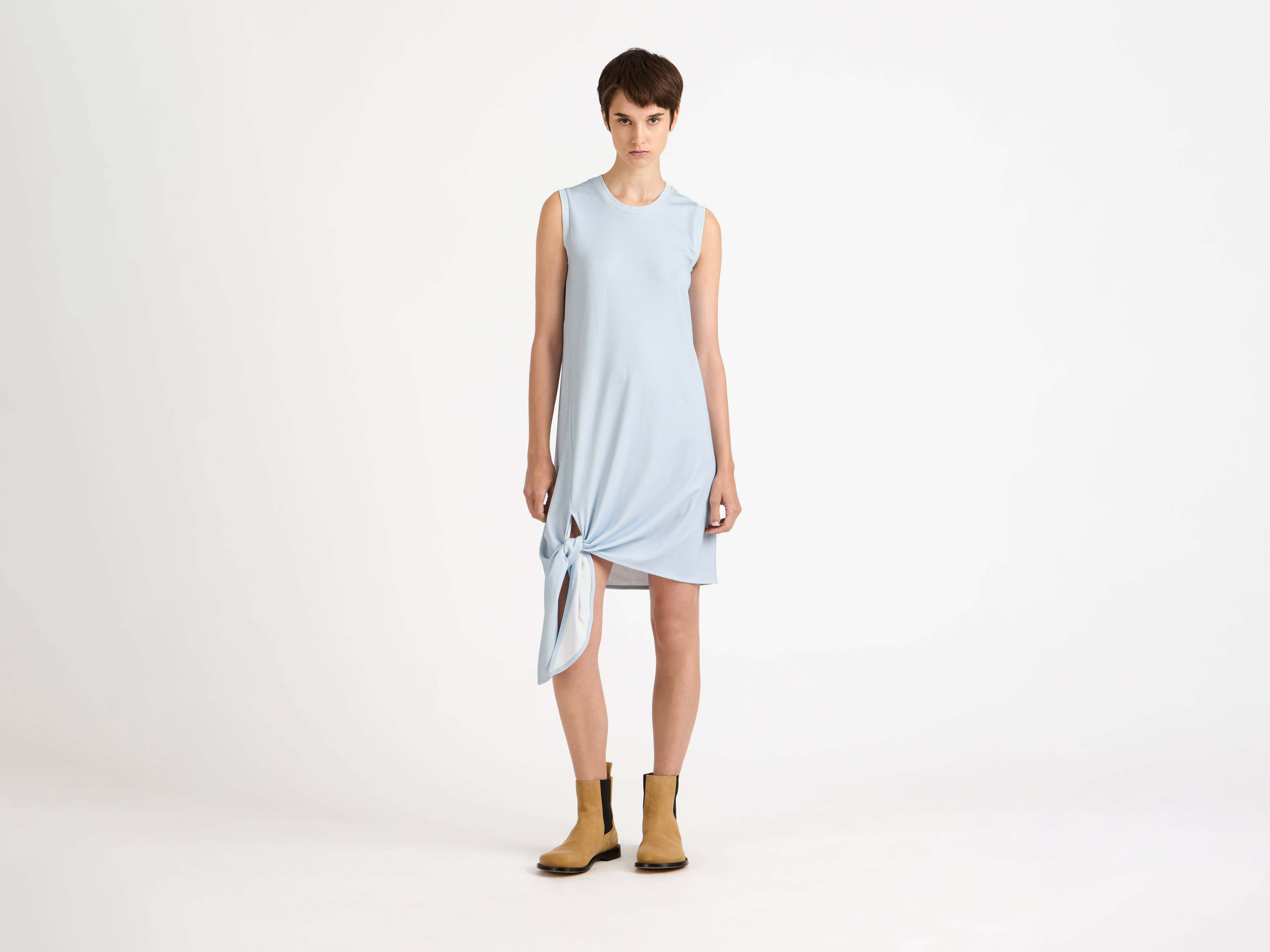 HEM KNOT DRESS IN WHITE BLUE - 2