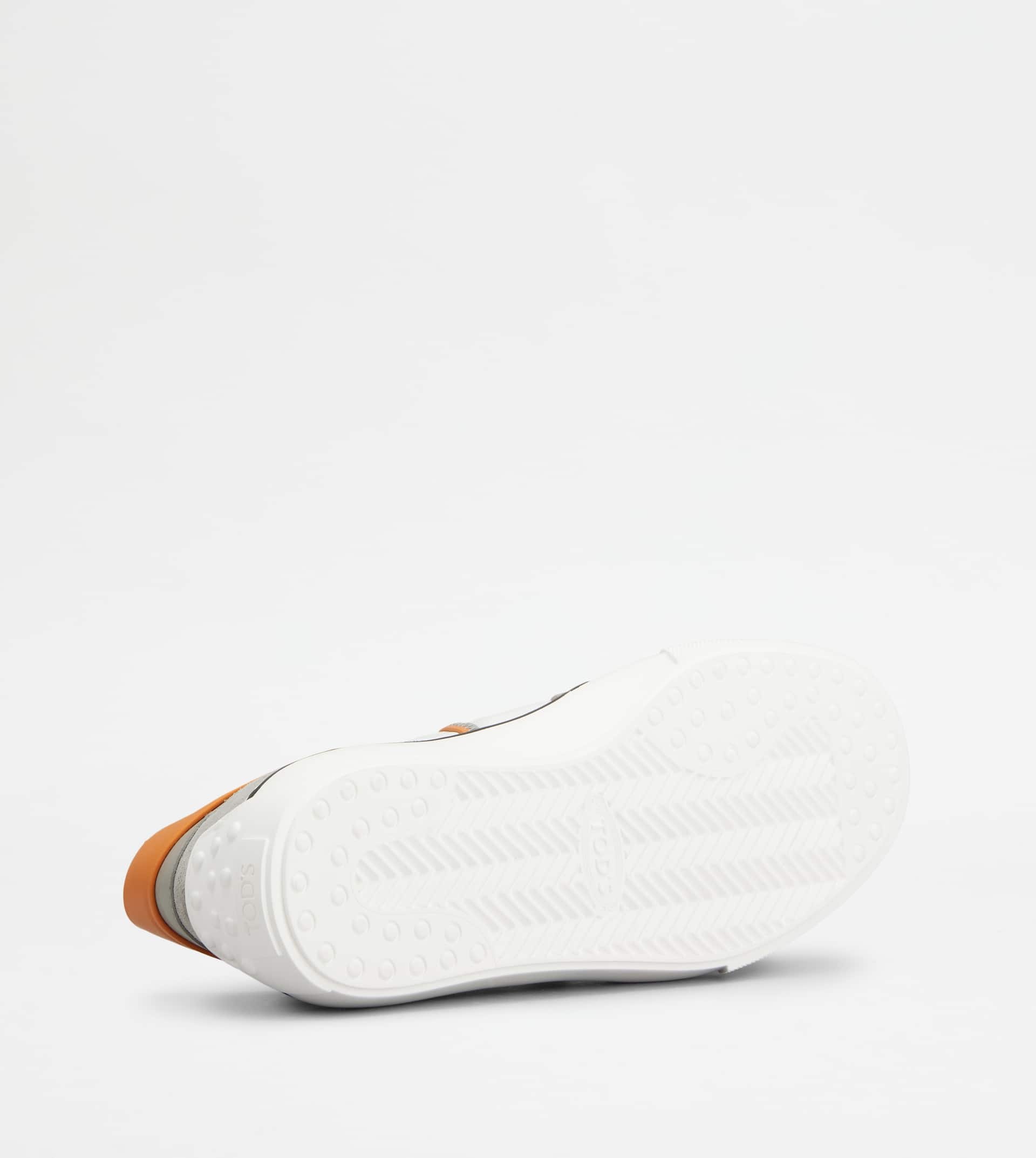 SNEAKERS IN LEATHER - GREY, WHITE, ORANGE - 4