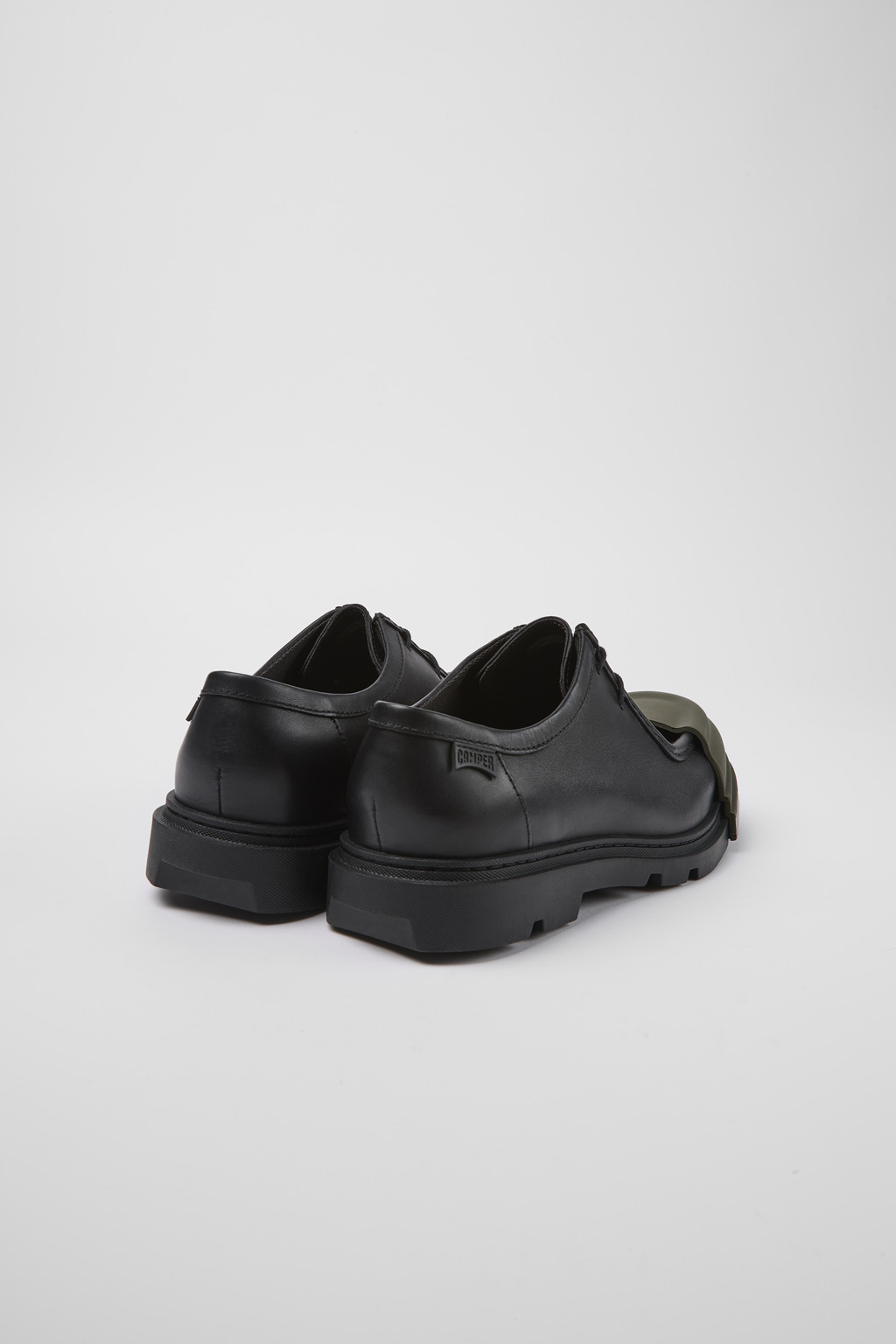 Black responsibly raised leather shoes for men - 3