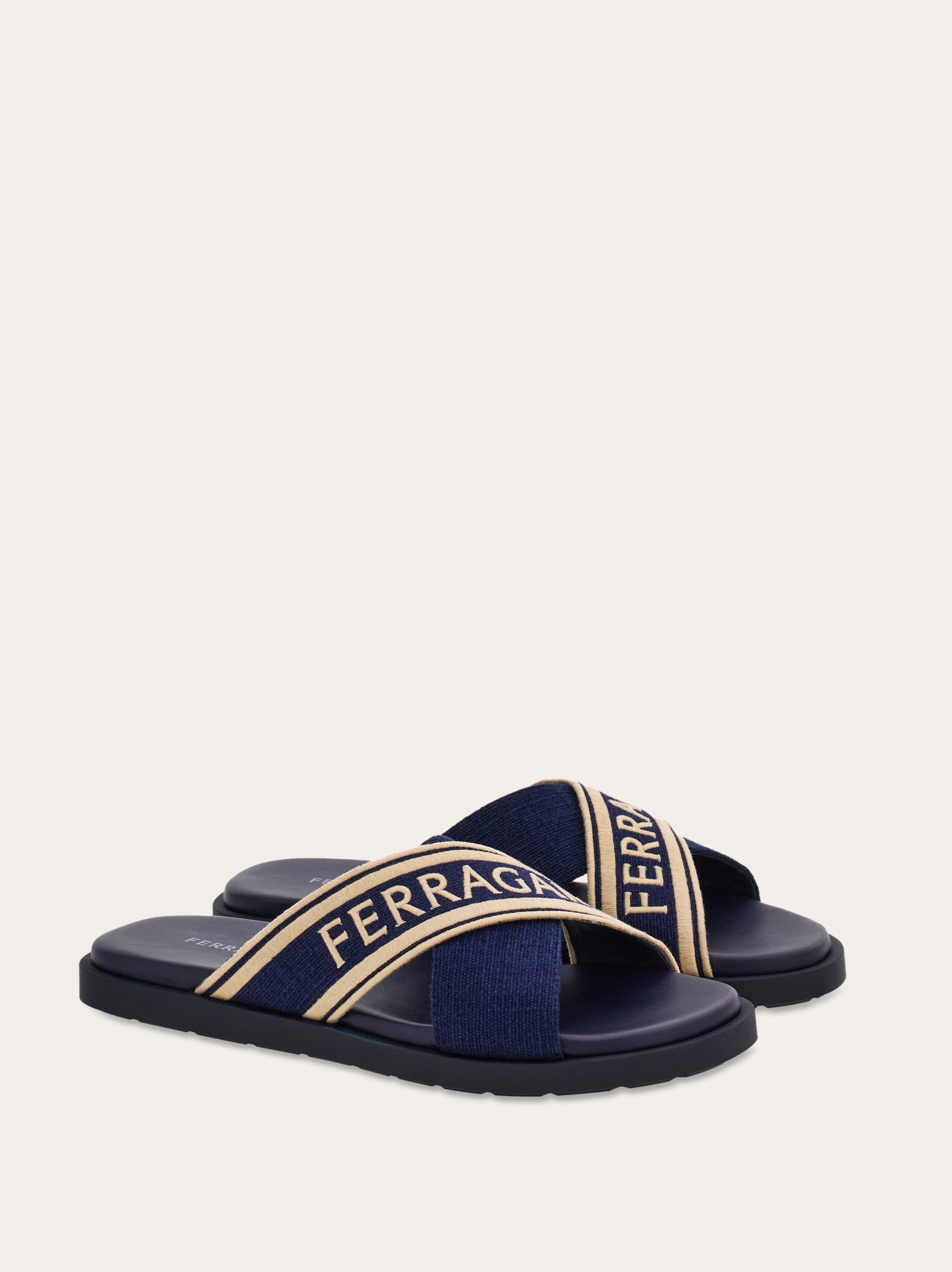 Sandal with crossover straps - 4