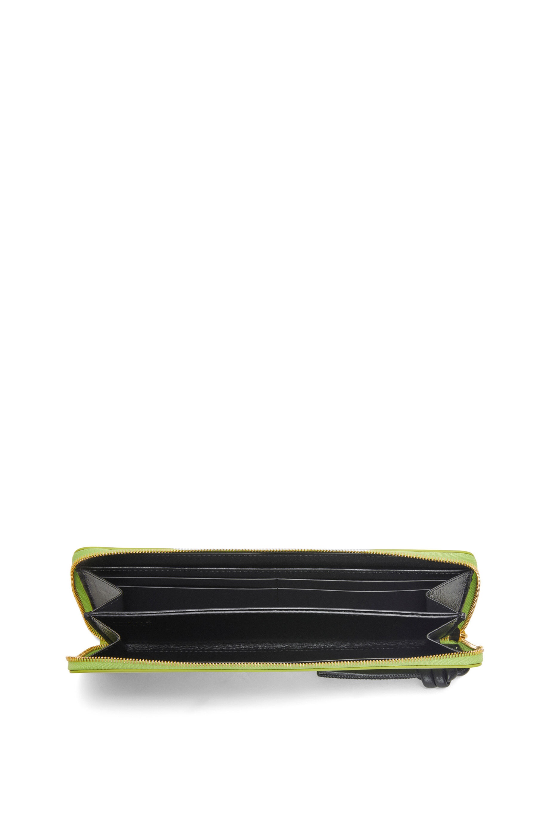 Knot zip around wallet in shiny nappa calfskin - 4