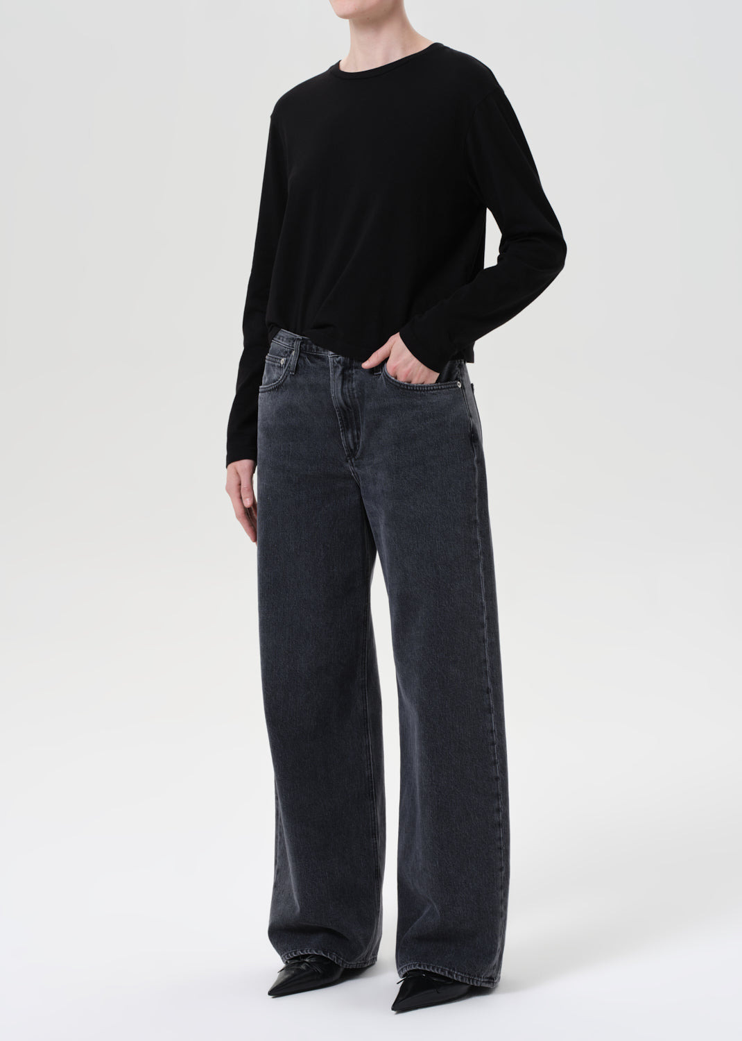 SYDNEY LONG SLEEVE TEE IN BLACK - 4