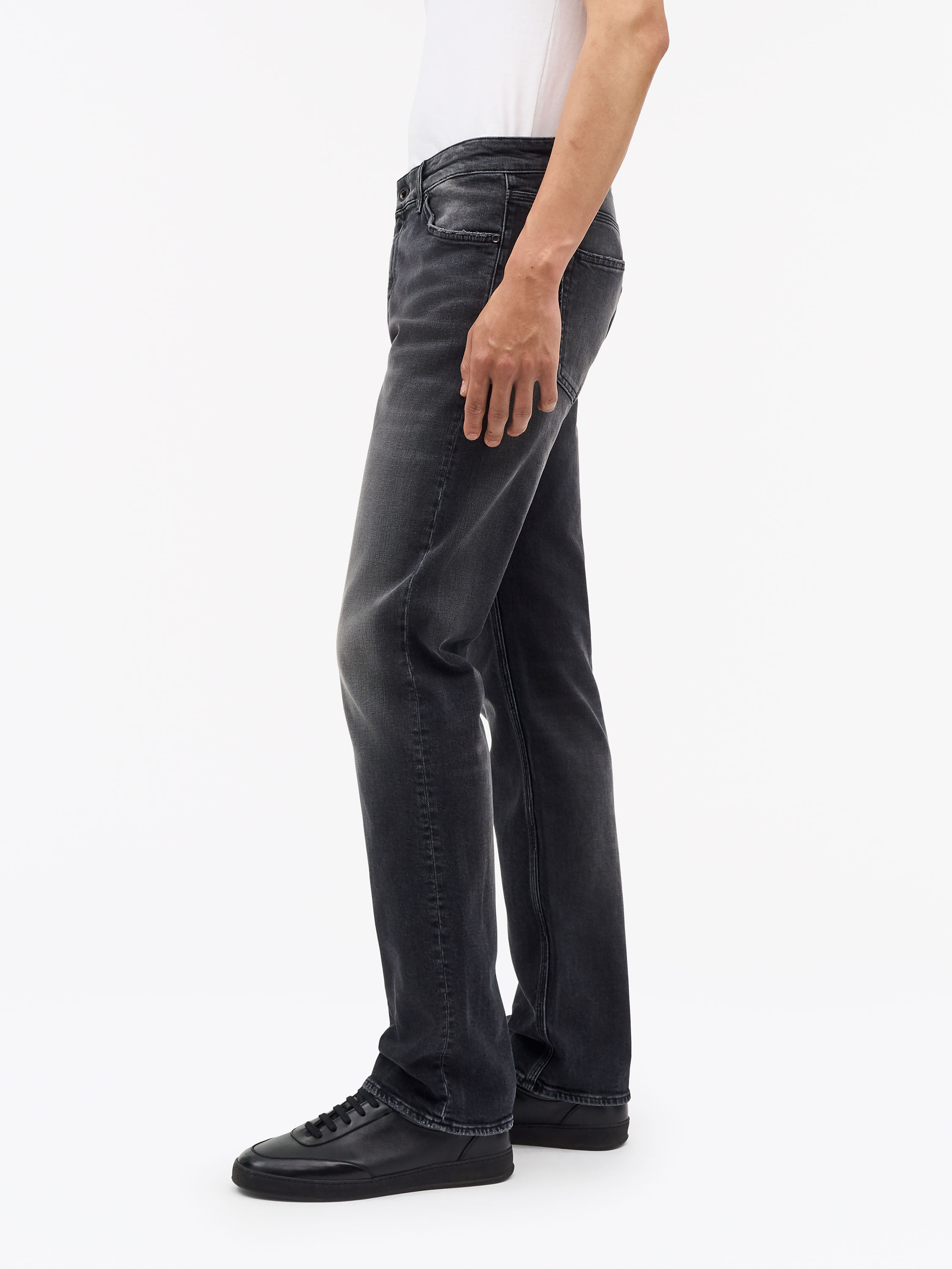 Des Slim-Straight Jeans - 3