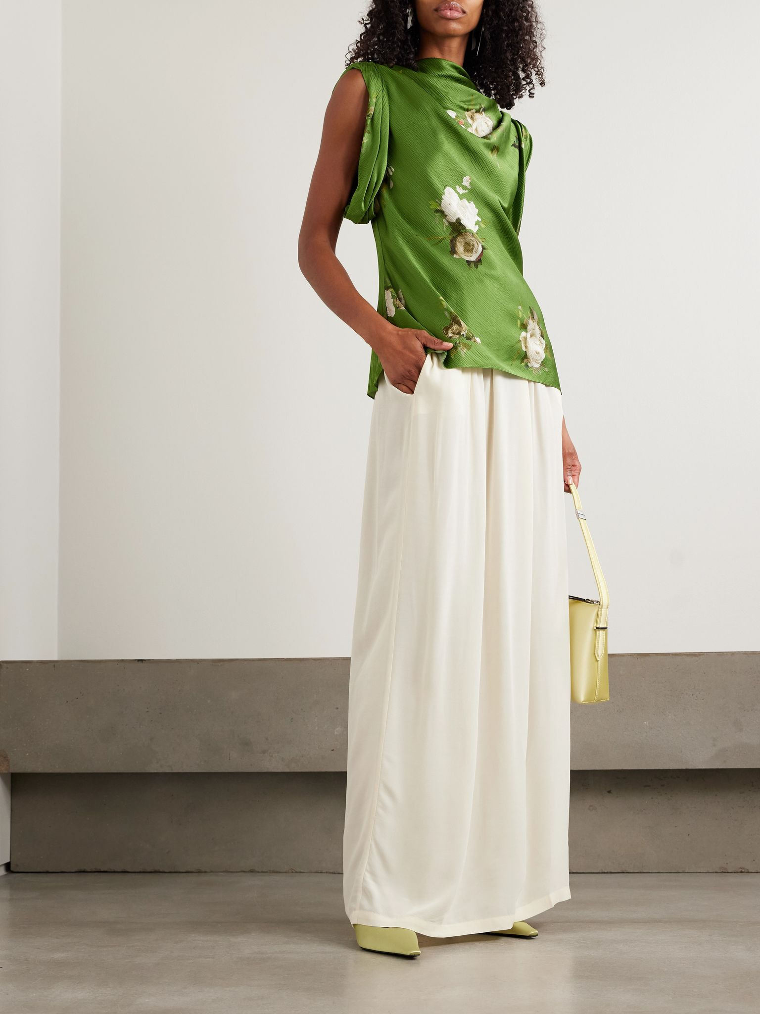 Draped floral-print crinkled-satin top Green - 2