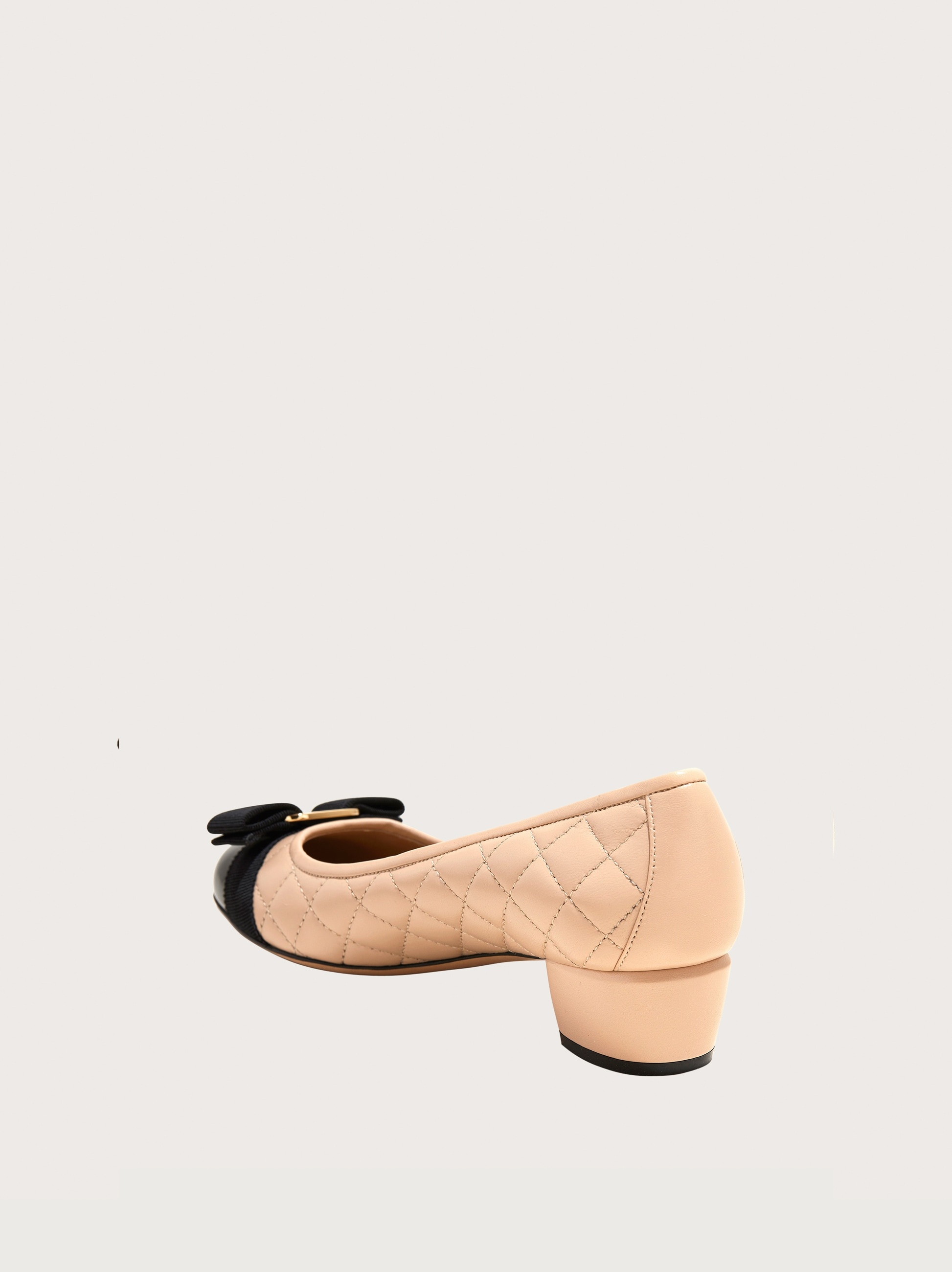 Quilted Vara pump - 2