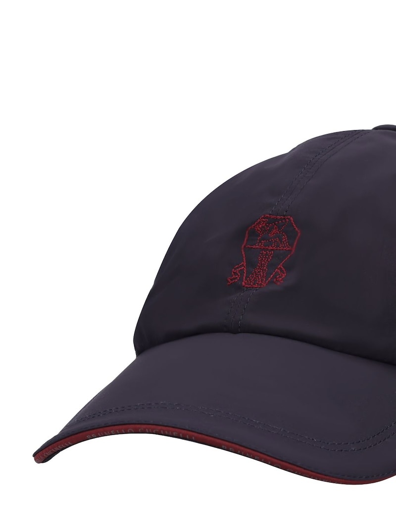 Embroidered logo baseball hat - 4