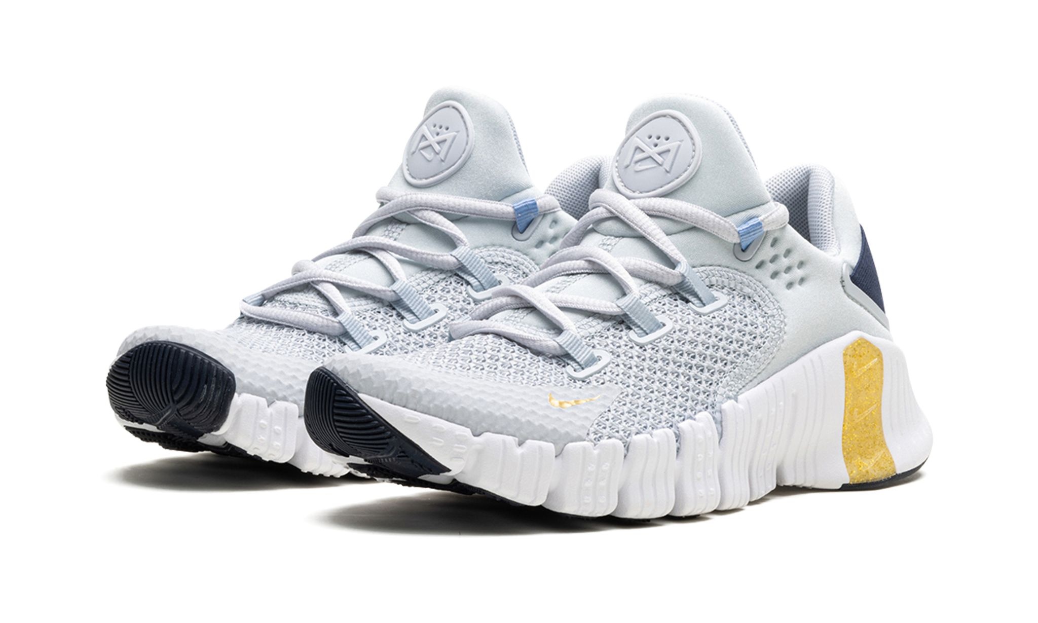 Free Metcon 4 WMNS "Pure Platinum Grey Gold White" - 2