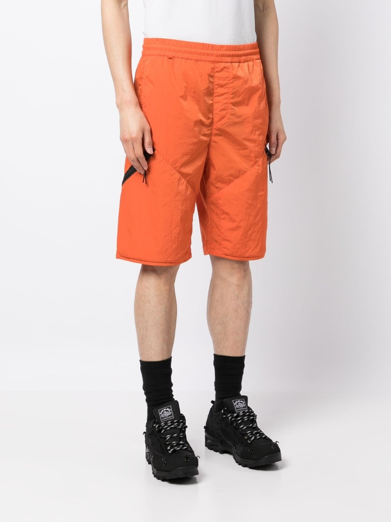 multi-pocket Bermuda shorts 3