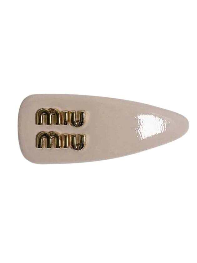 ★MiuMiu★ Patent Leather Hairpin Alabaster Pink 5IF092069F0 Alabaster Pink Patent Leather Hair Clip | Miu Miu
