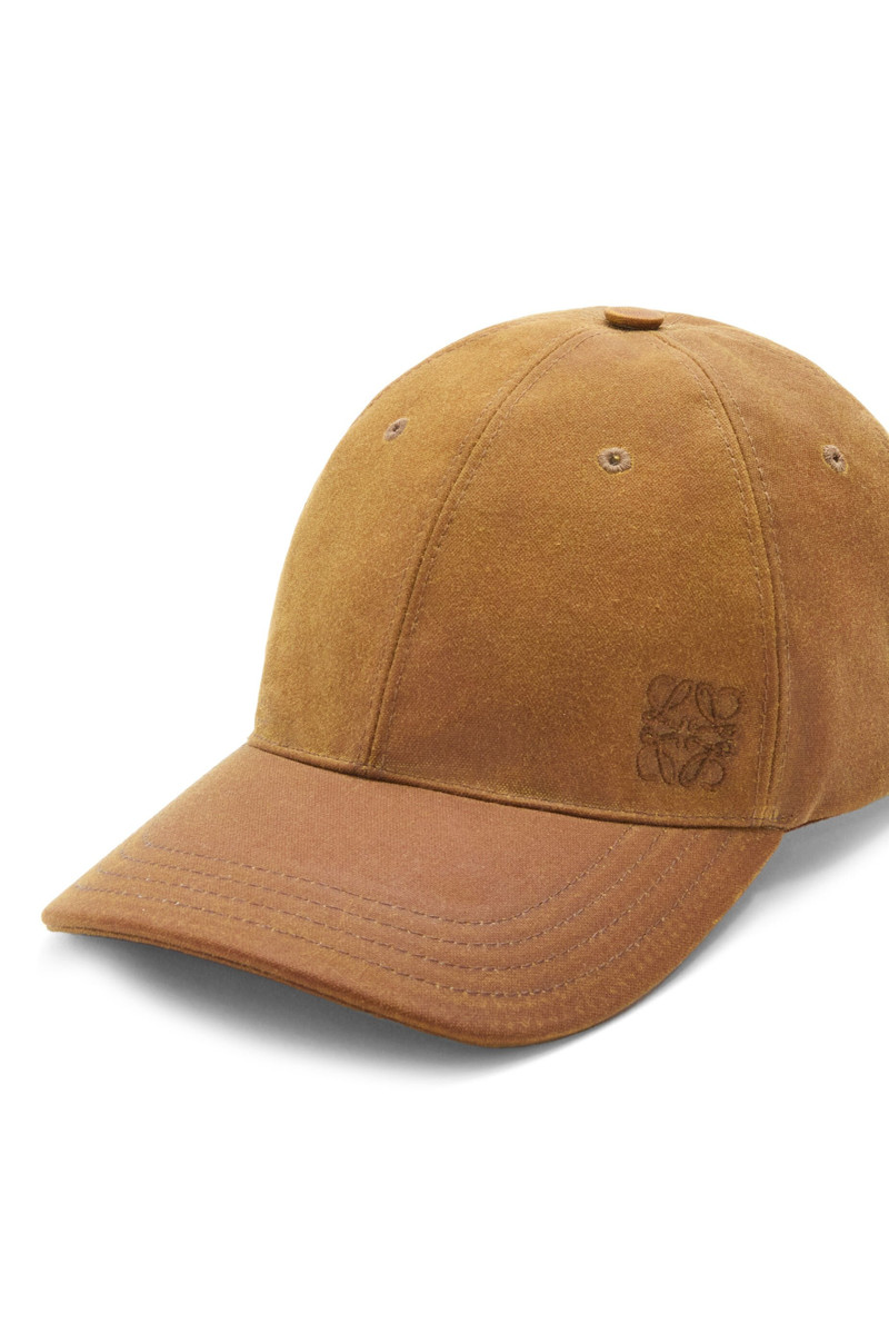 Cap in waxed canvas 4