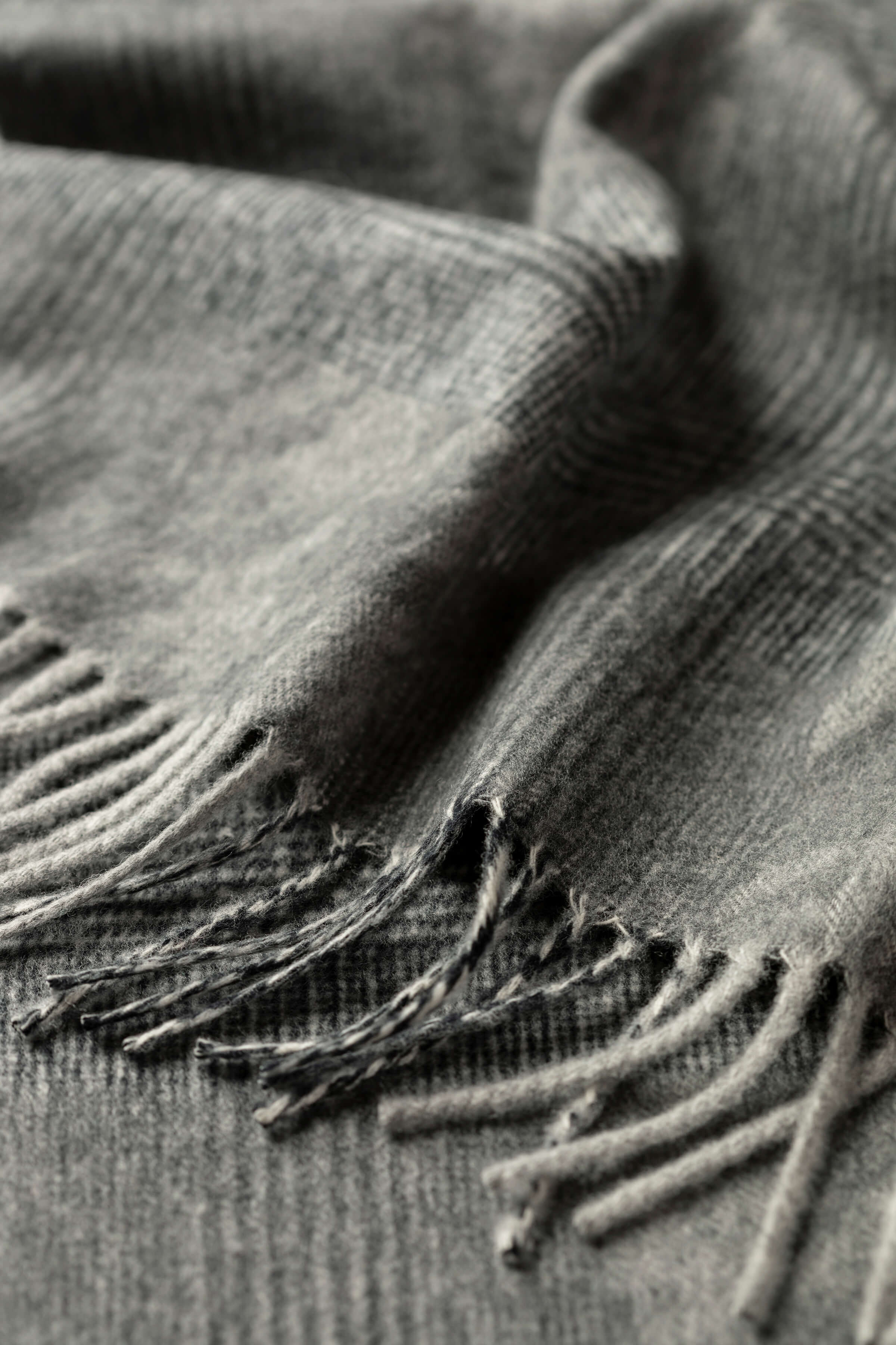 Grey Highgrove Heritage Scarf - 2