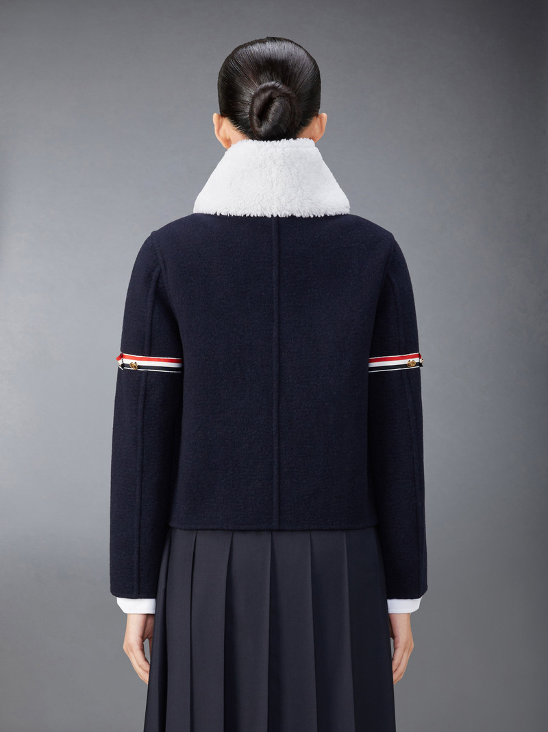 Wool Cashmere Armband Bell Sleeve Jacket With Shearling Collar 3