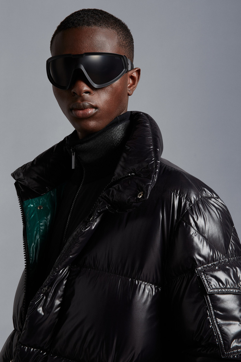 Moncler Wrapid Shield Sunglasses outlook