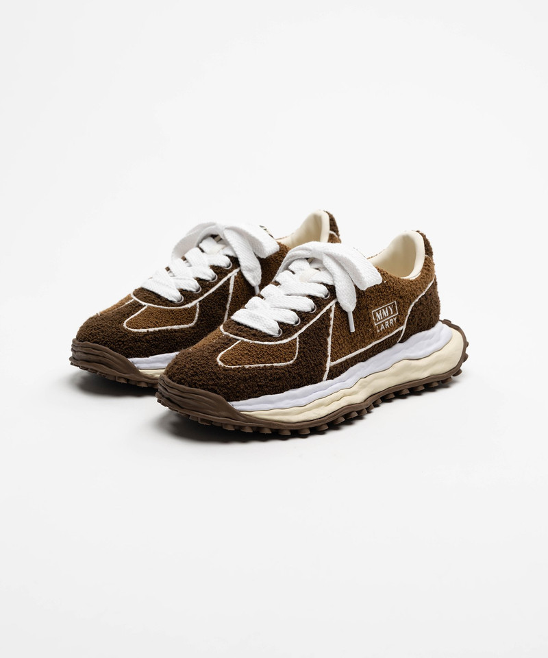 "LARRY" OG Sole Chenille Embroidey Canvas Low-top Sneaker 13
