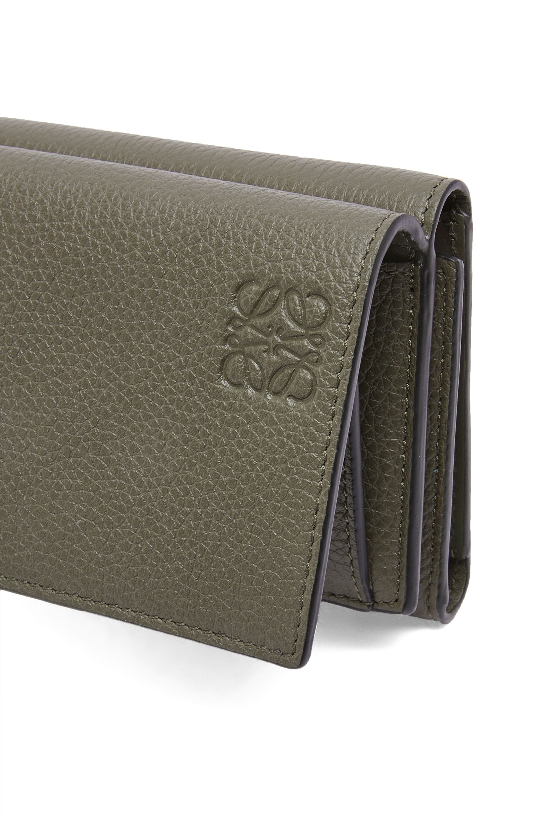 Trifold wallet in soft grained calfskin - 5