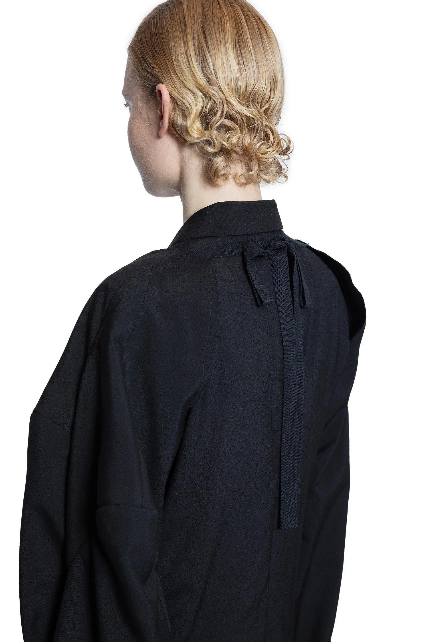 Nylon-And-Wool-Blazer-With-Removable-Sleeves - 6