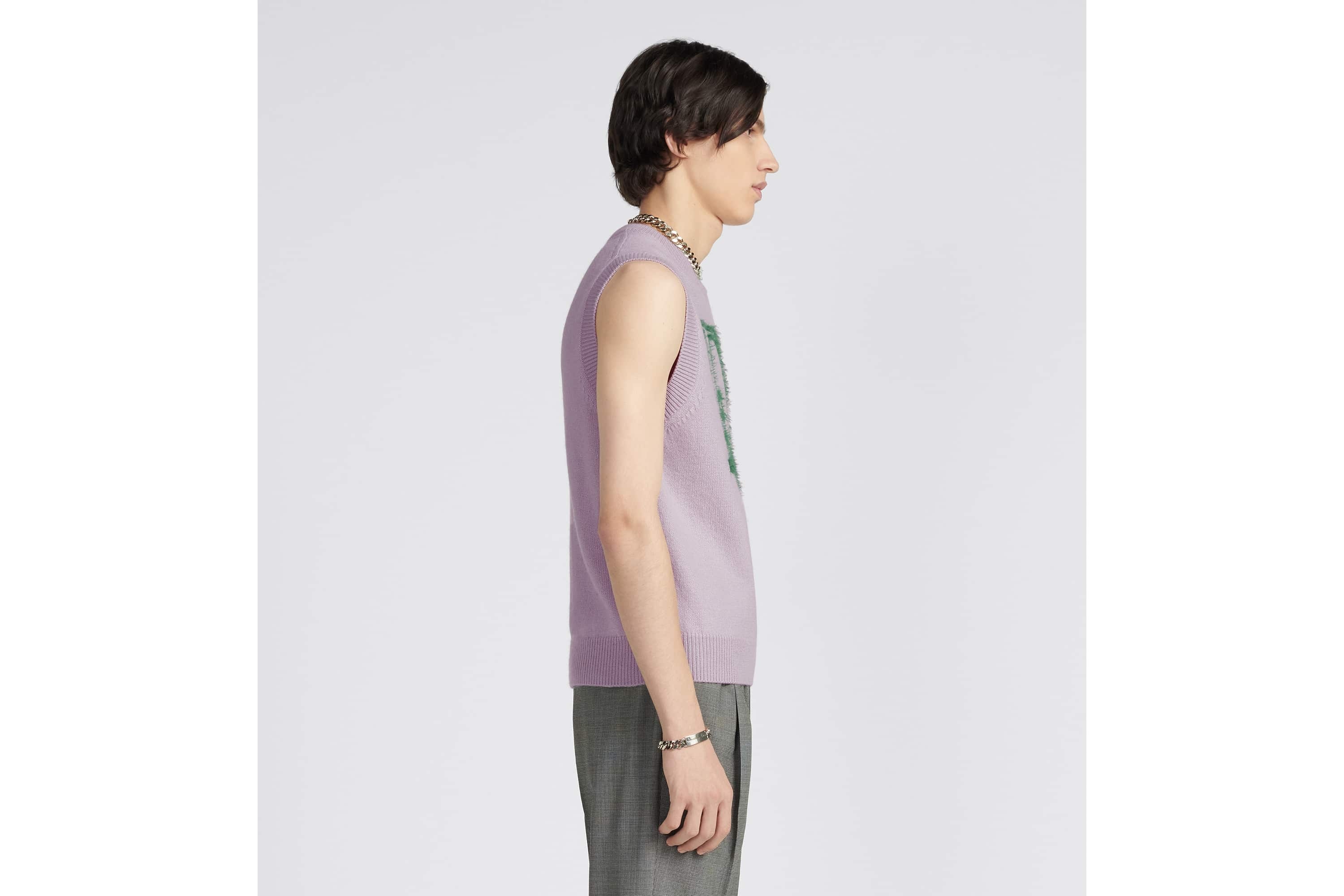 Sleeveless Sweater - 6