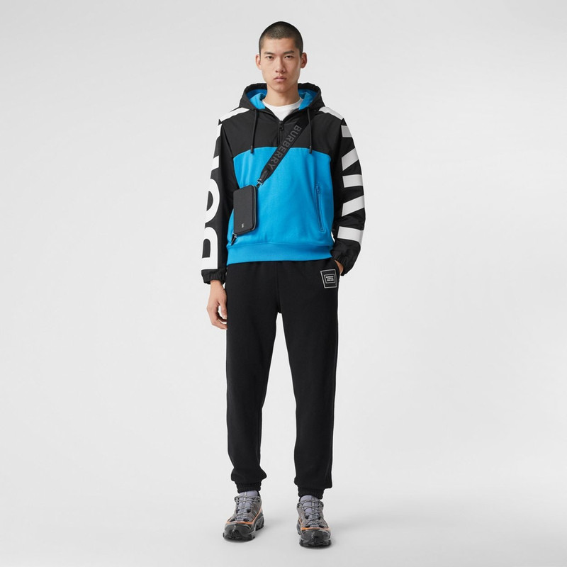 Grainy Leather Phone Case with Detachable Strap 4