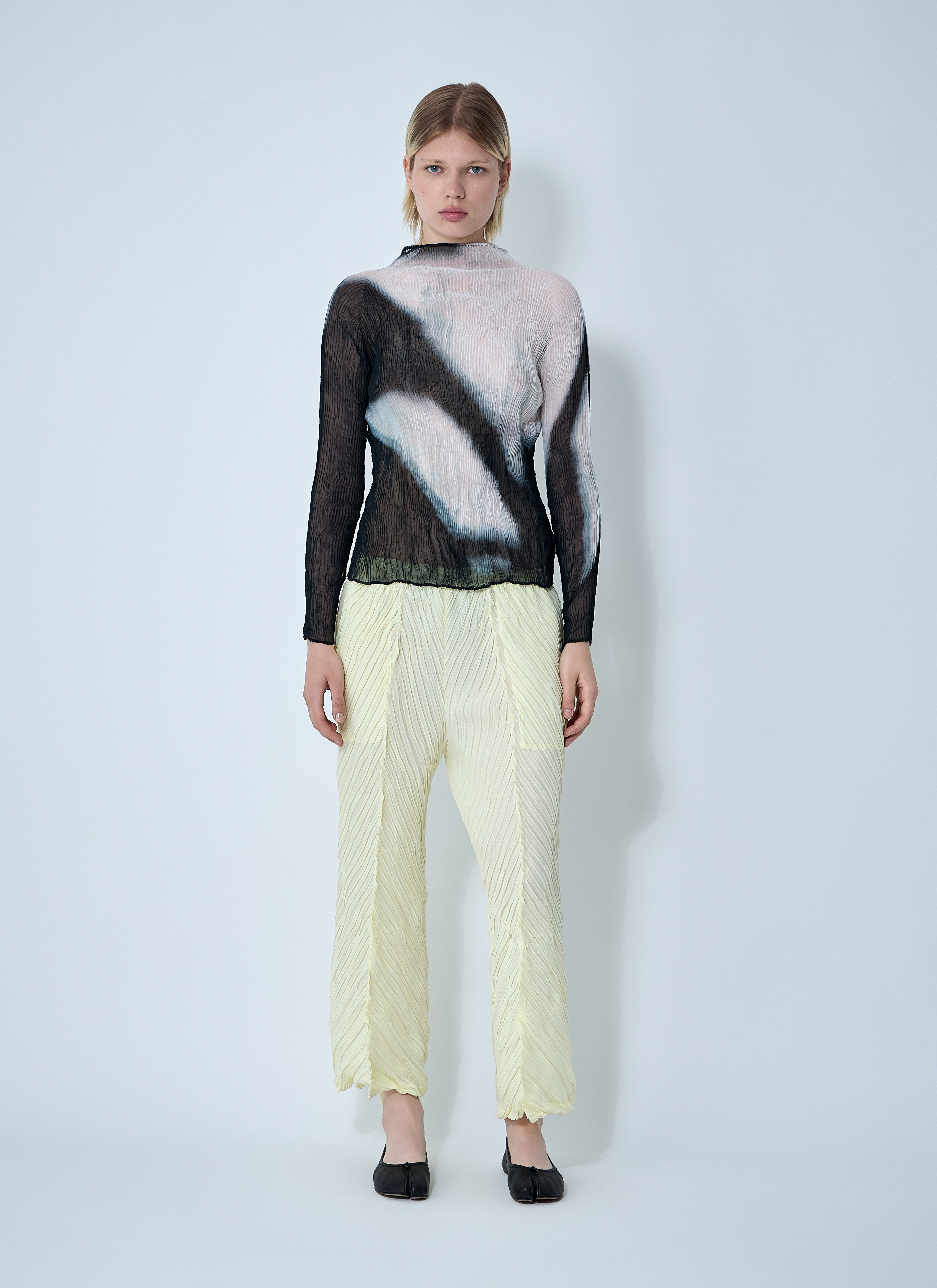 Issey Miyake Women Wrinkled And Twisted Pants - 2