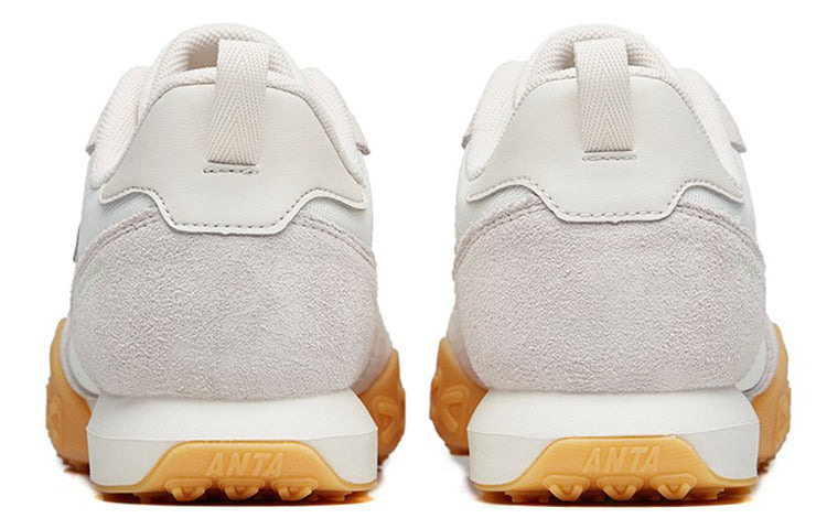 (WMNS) ANTA Life Series Sneakers 'White Grey' 122238856-5 - 4