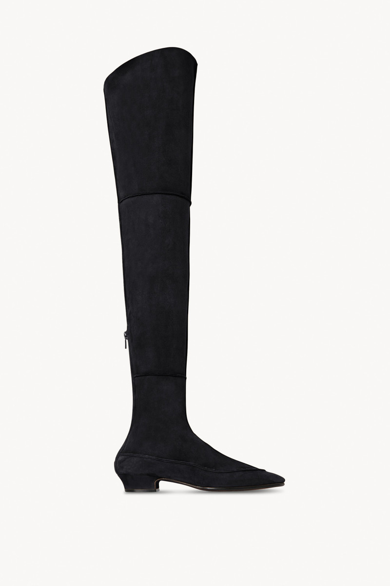 Awar Knee Boot in Shearling 1