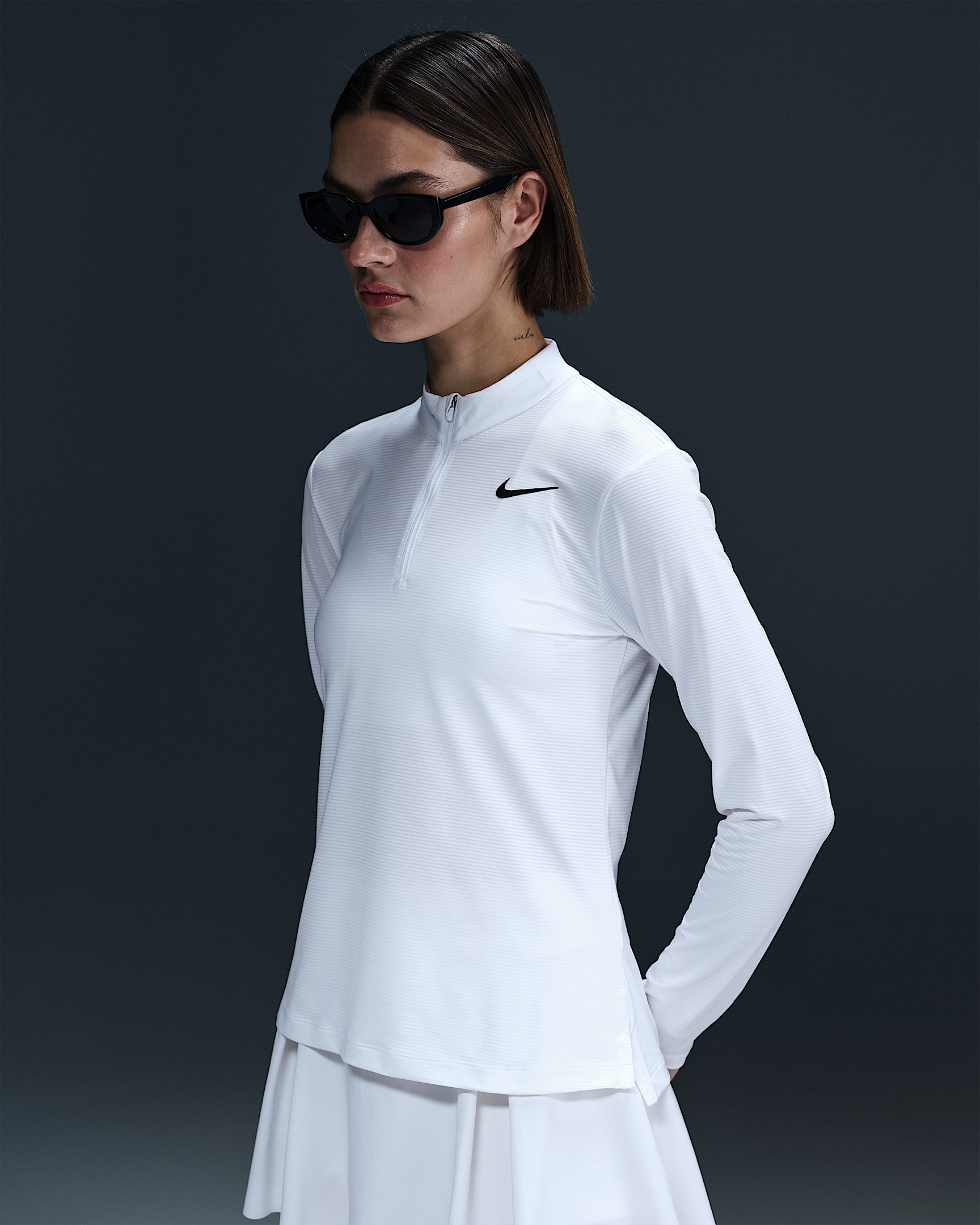 Nike Victory Women's Dri-FIT UV Protection 1/4-Zip Golf Top - 6