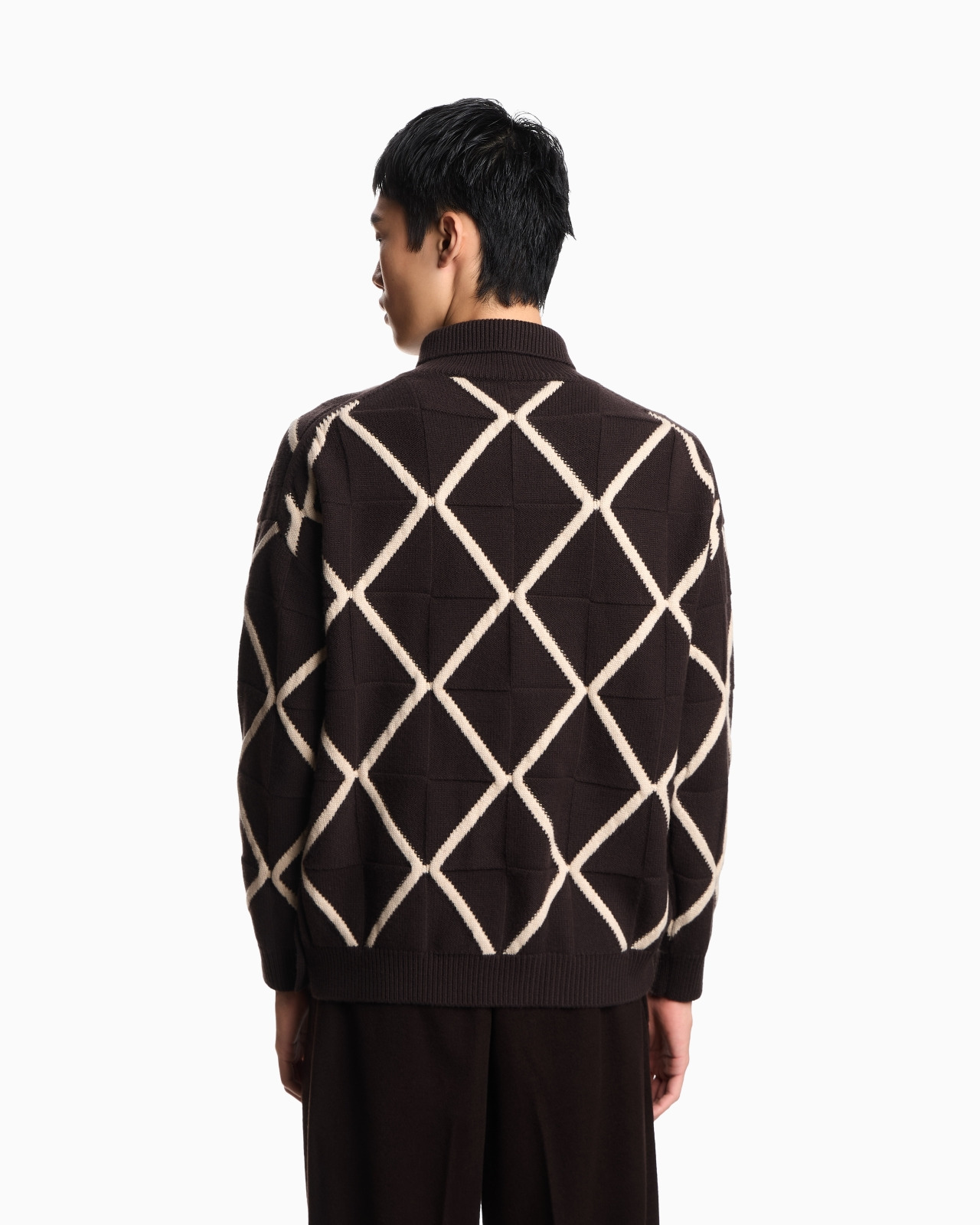 JACQUARD WOOL AND CASHMERE BLEND JUMPER WITH A DIAMOND MOTIF - 3